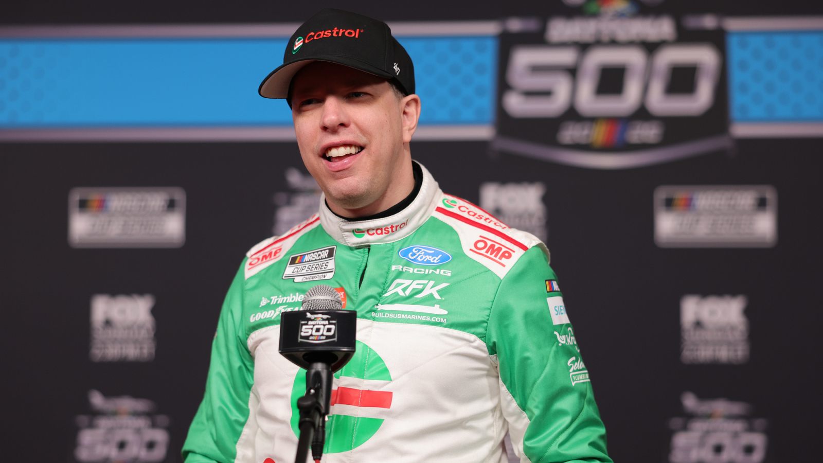 https://www.yardbarker.com/media/1/d/1dee40a933305949623ca4d1b06eed13b80567ce/thumb_16x9/keselowski-calls-out-herbst-dumb-move-on-final.jpg?v=1