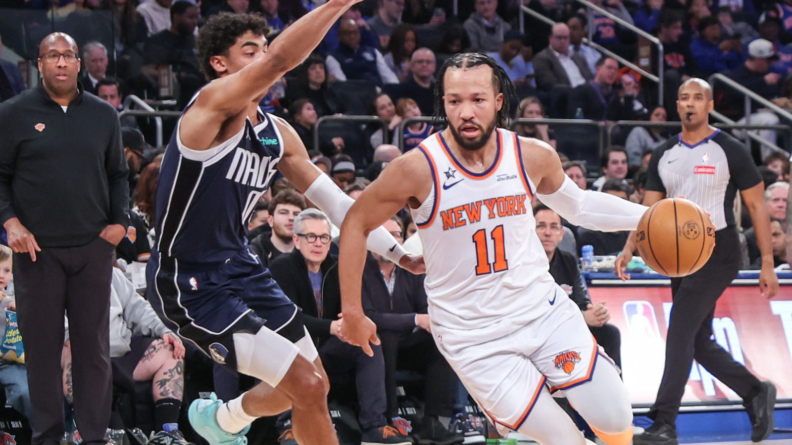Knicks continue downward spiral with blowout home loss