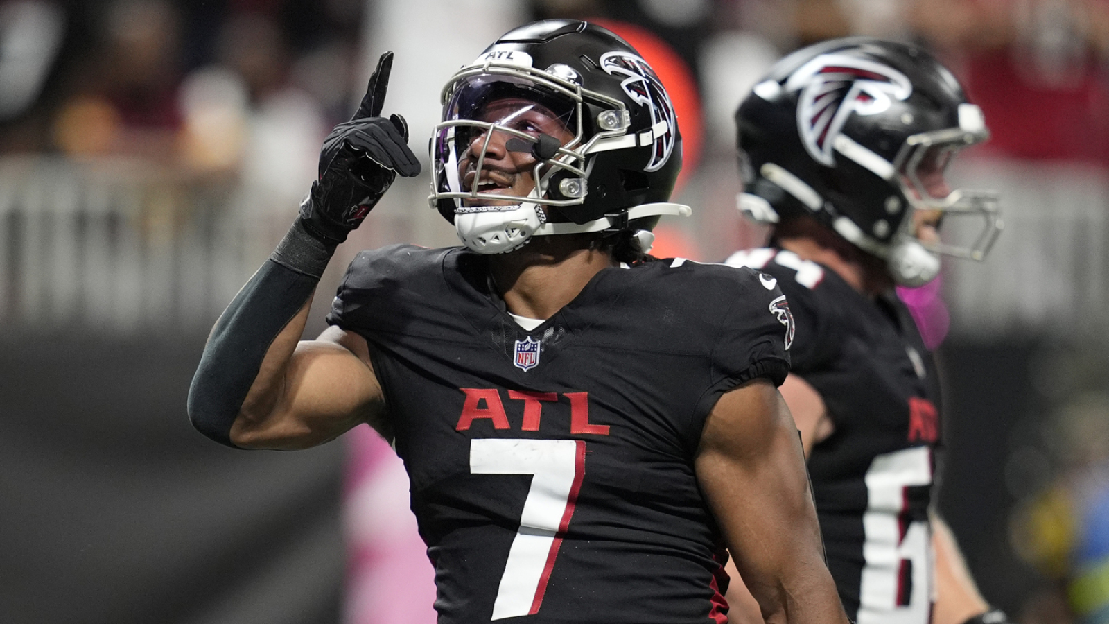https://www.yardbarker.com/media/1/e/1e6cbcd108b31f5ea1d1d9325e7f9a1459055d71/thumb_16x9/active-1000-yard-nfl-rushers-quiz.jpg?v=1