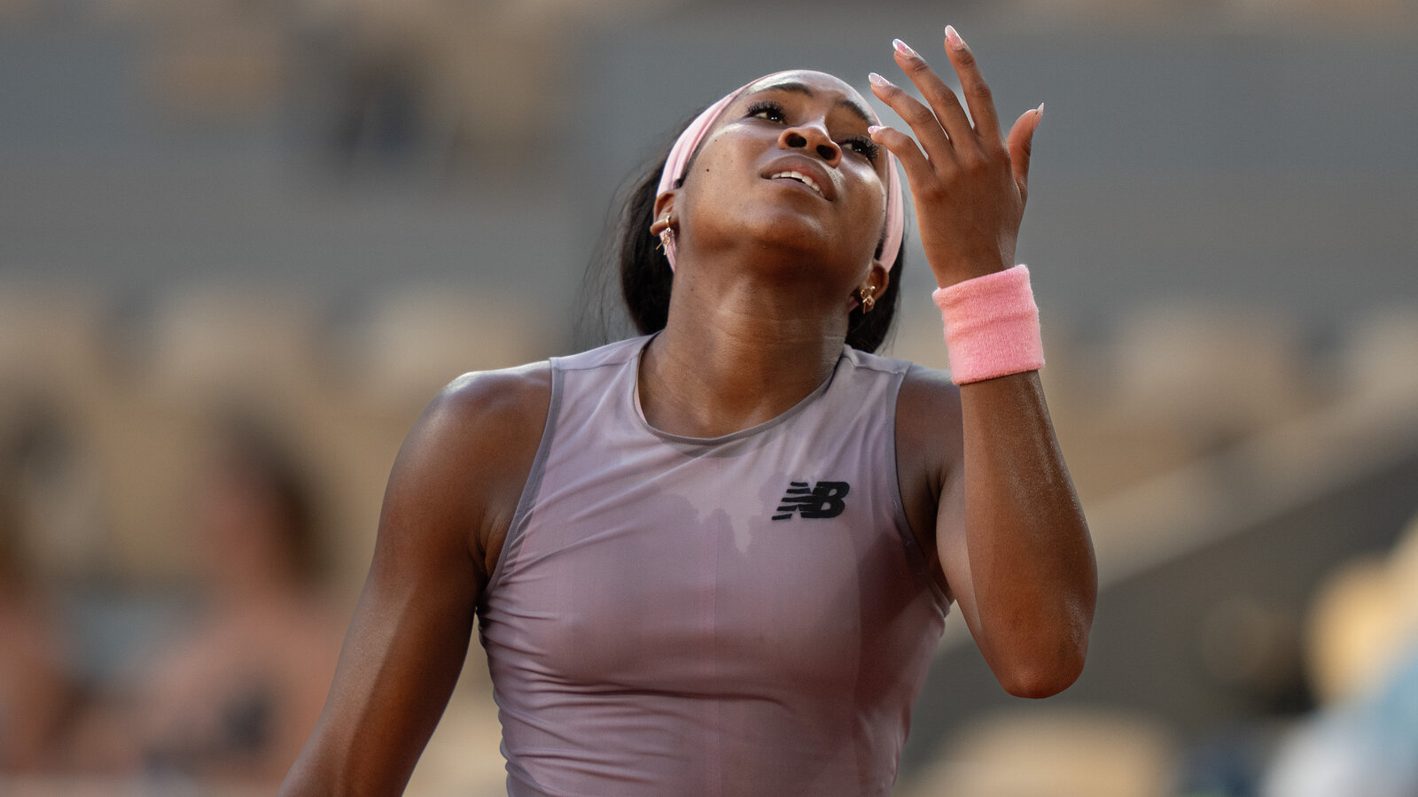 https://www.yardbarker.com/media/1/e/1e77f2be17ec34d53101ee537f2e2cb54e4cdb8d/thumb_16x9/coco-gauff-upset-latest-week-full-stunners-roland.jpg