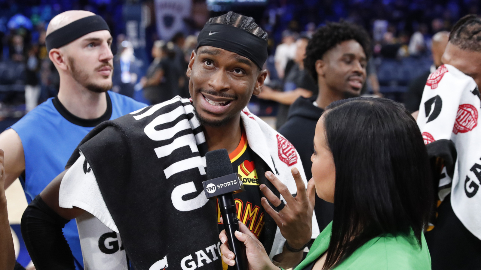 https://www.yardbarker.com/media/1/e/1ebf923bd4600047756476631f40a7fdcbae0249/thumb_16x9/every-record-thunder-broke-historic-rout-nuggets.jpg?v=1