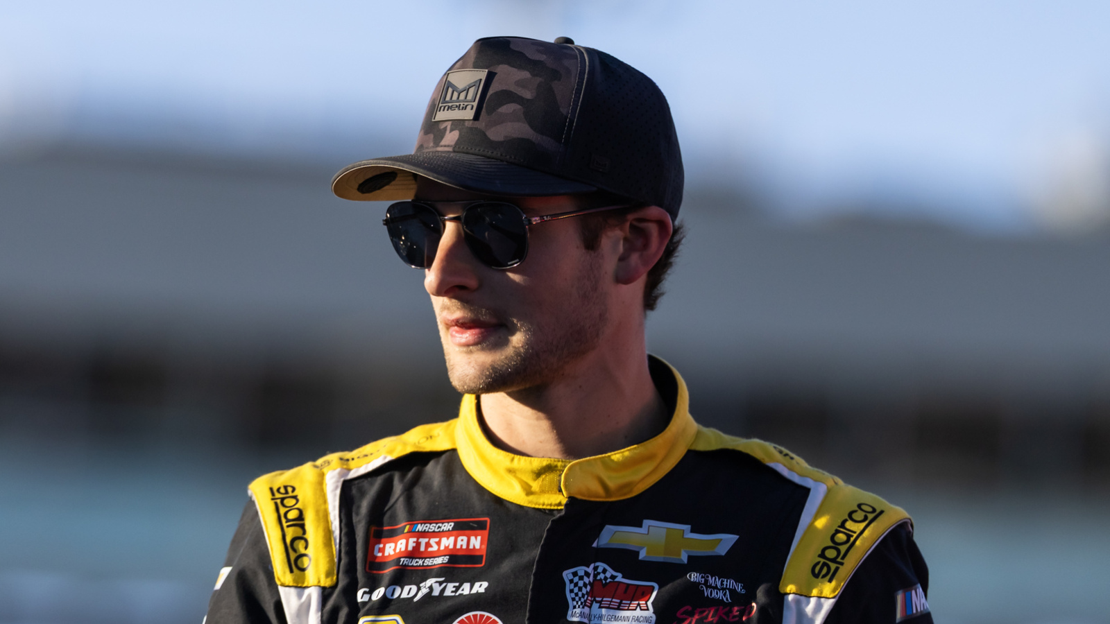 https://www.yardbarker.com/media/1/f/1f6a1eabe108a6cc357376c33452fab00b842f13/thumb_16x9/connor-mosack-fastest-nascar-truck-series.jpg?v=1