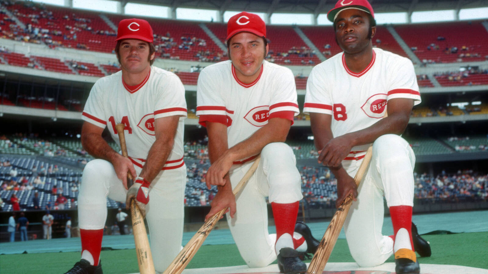 If MLB teams played hockey: Reds : r/baseball