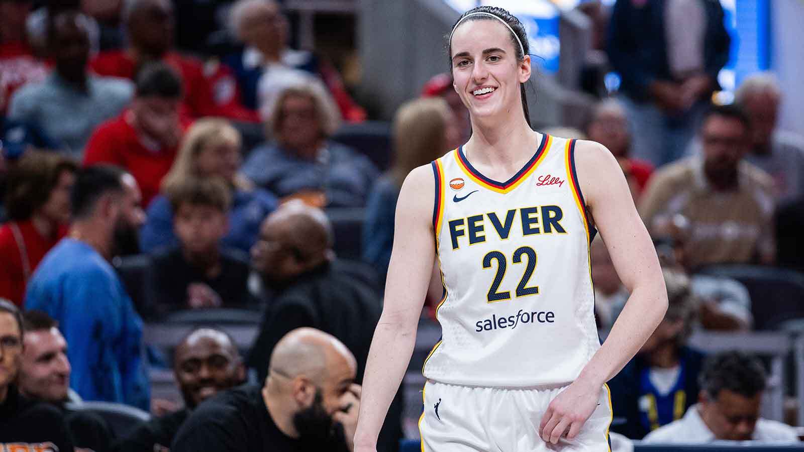 https://www.yardbarker.com/media/1/f/1fa406097d8d61f7e0e0bf5f9ef63a6a4a9b82cc/thumb_16x9/Caitlin-Clark-gets-candid-on-looming-threat-of-suspension.jpg