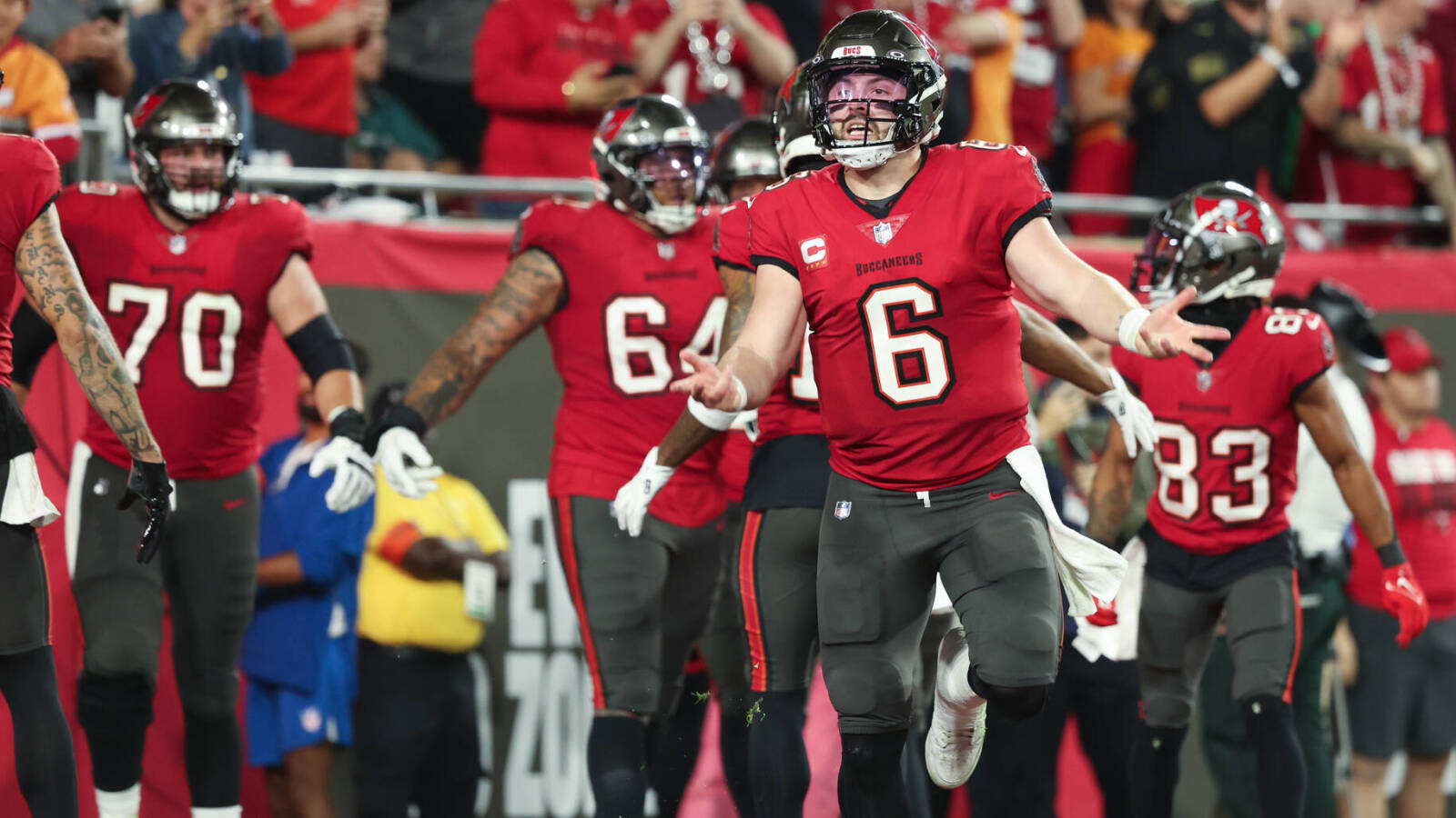 the-300-yards-in-the-wild-card-round-quiz-yardbarker