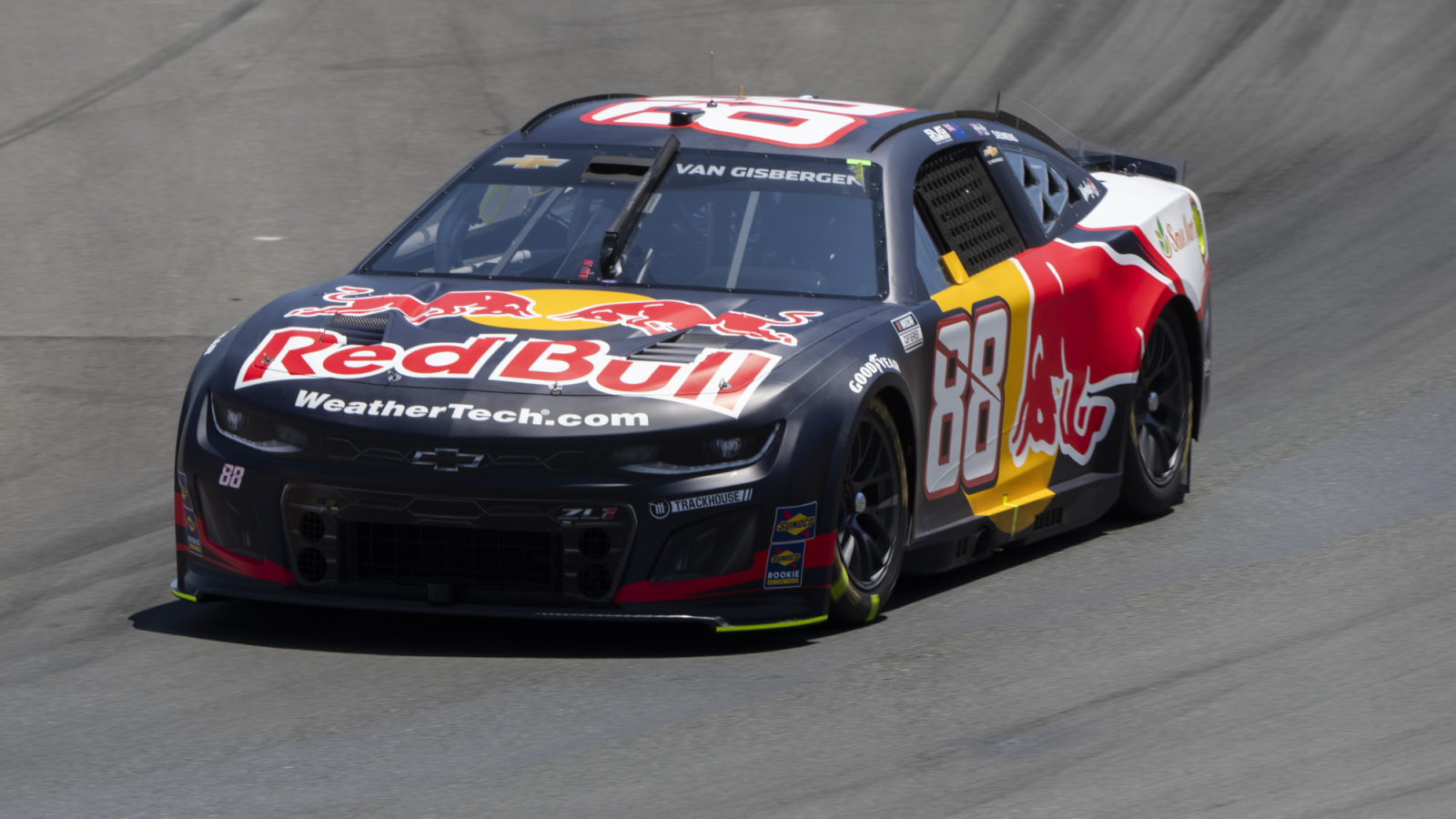 https://www.yardbarker.com/media/1/f/1fea35a9fcbf487e95bd4074d9f22f654c84d637/thumb_16x9/shane-van-gisbergen-dominates-sonoma-takes-third.jpg?v=1