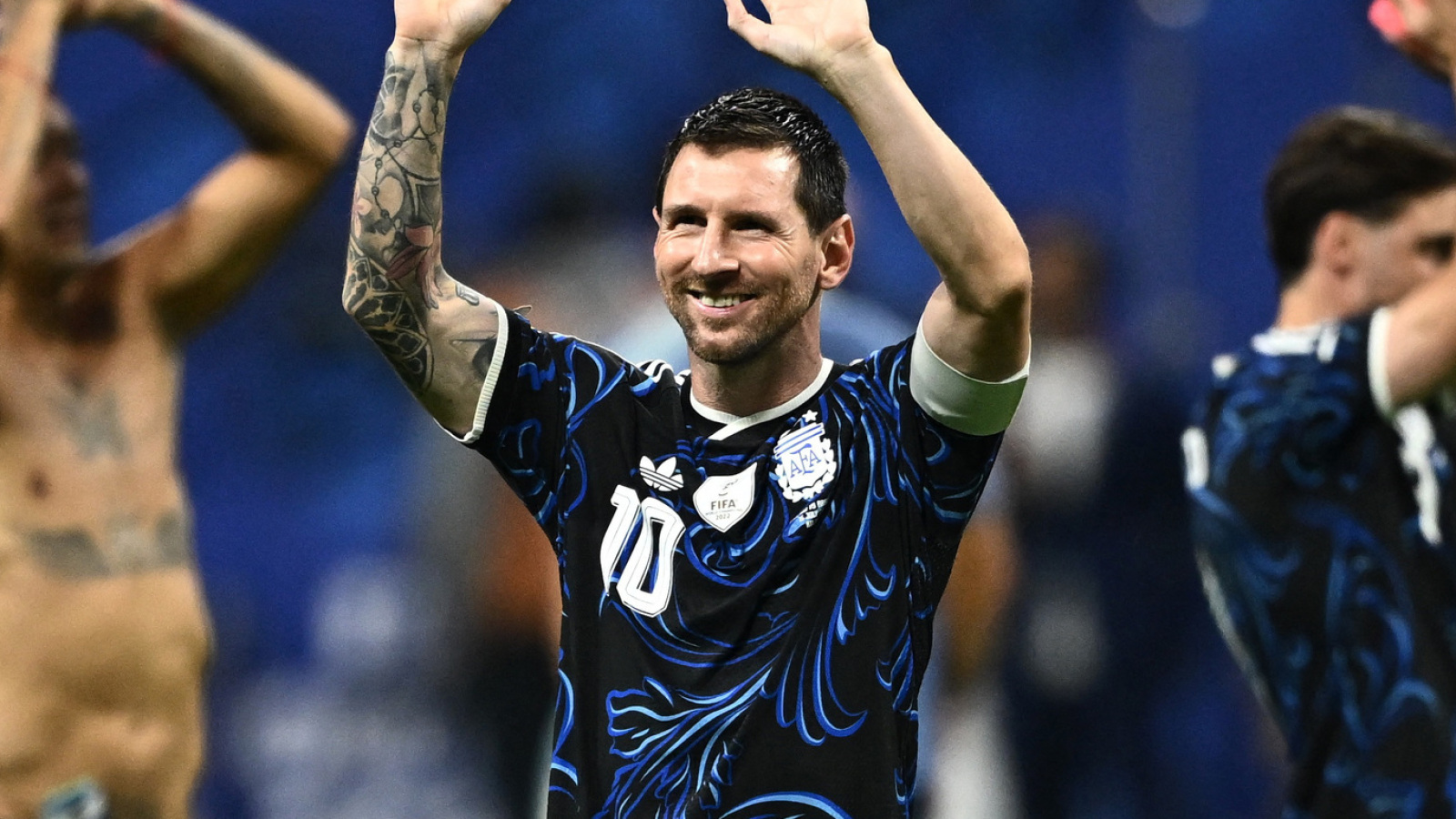 https://www.yardbarker.com/media/2/0/2041426207ce04400808f9f30d6bc304f35fb3e9/thumb_16x9/lionel-messi-addresses-national-team-journey.jpg?v=1