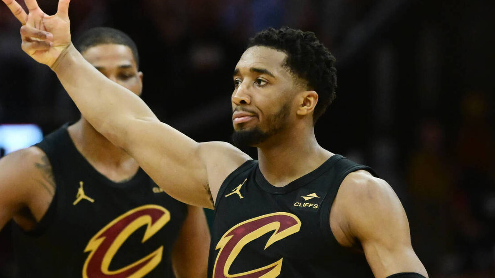 Cavaliers’ Mitchell channeled ‘The Answer’ in first-round win