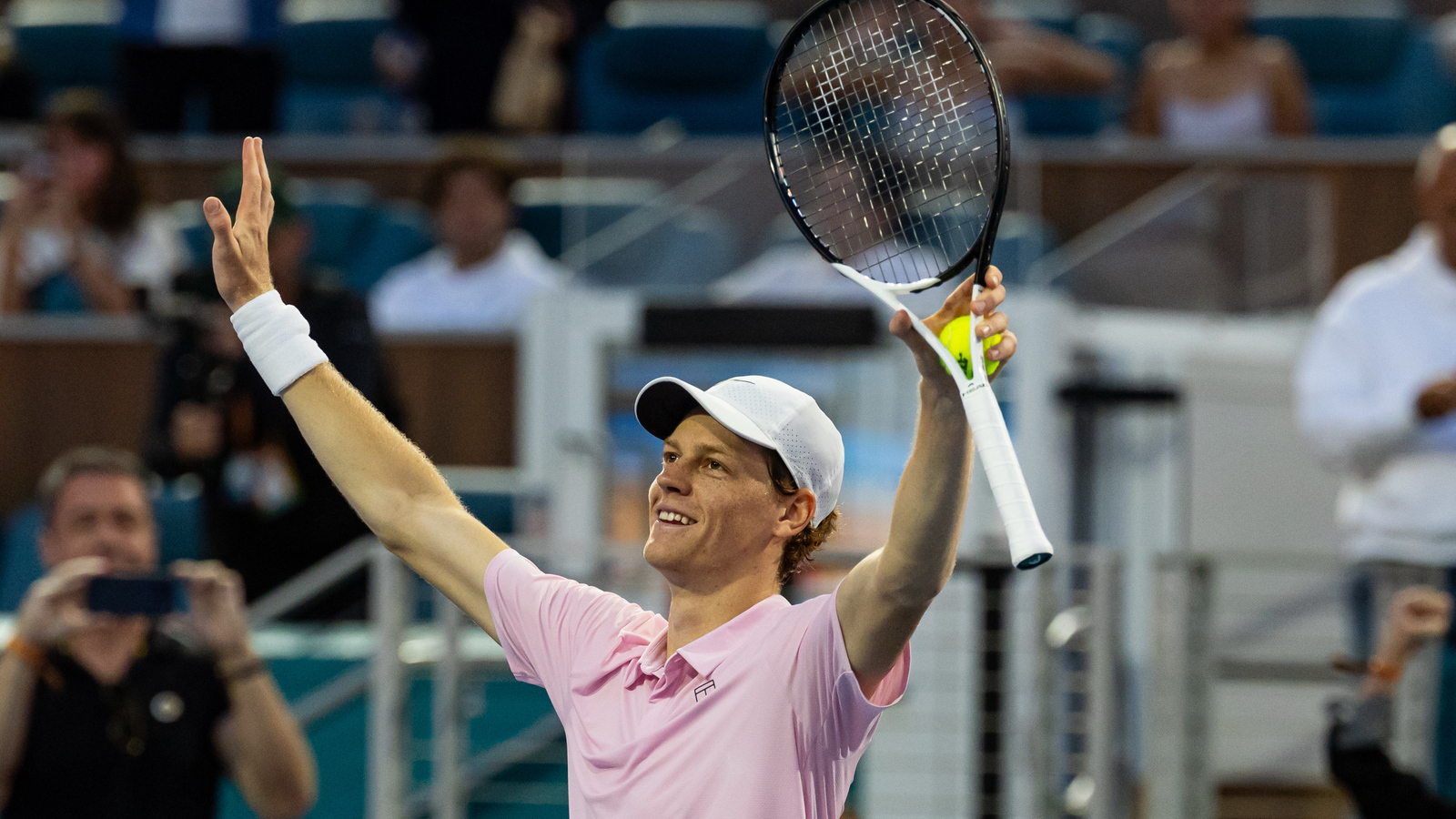 ATP Madrid Open Day Five Round-Up | Jannik Sinner and Lorenzo Musetti advance smoothly as Jodar dominates decider vs Fonseca