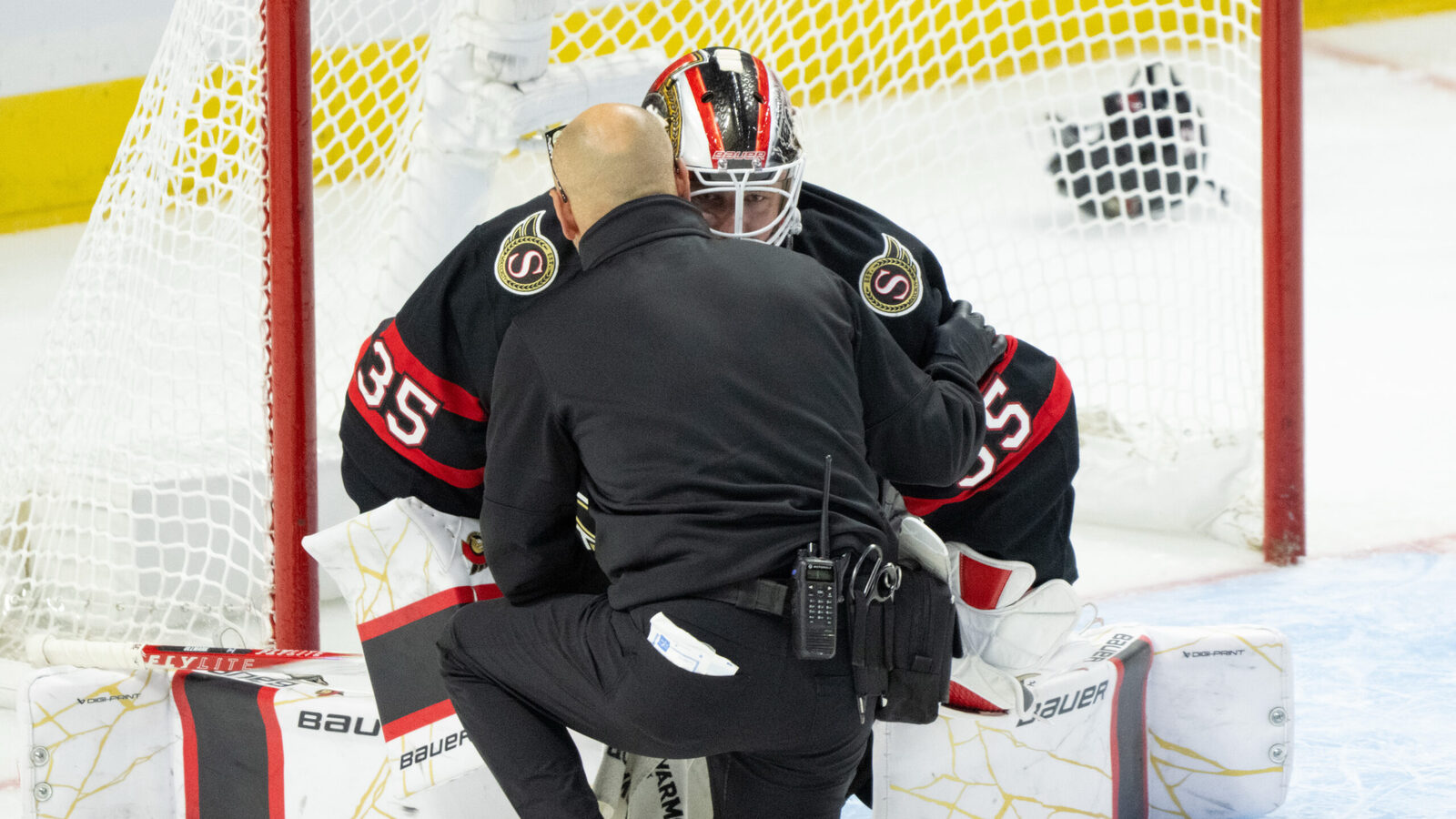 Senators could be in trouble if Linus Ullmark is out long-term