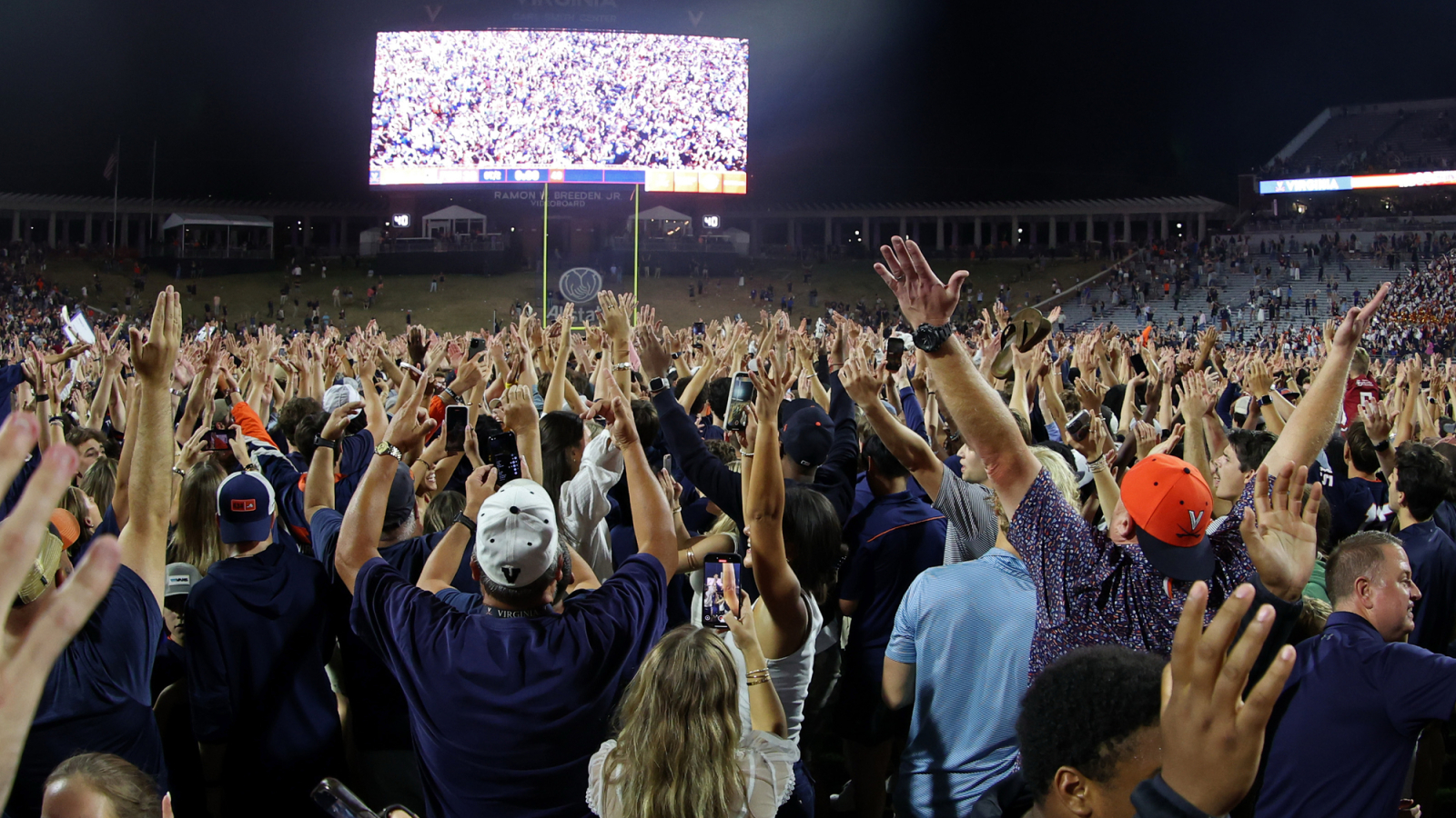 https://www.yardbarker.com/media/2/0/20bb93355036c983cc86e1f9c9398c8af43dd9af/thumb_16x9/acc-race-becomes-wide-open-virginias-upset-fsu.jpg?v=1