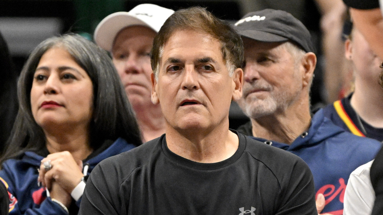 Mavericks dysfunction timeline: Mark Cuban's 'regrets' are nothing new for franchise that has many