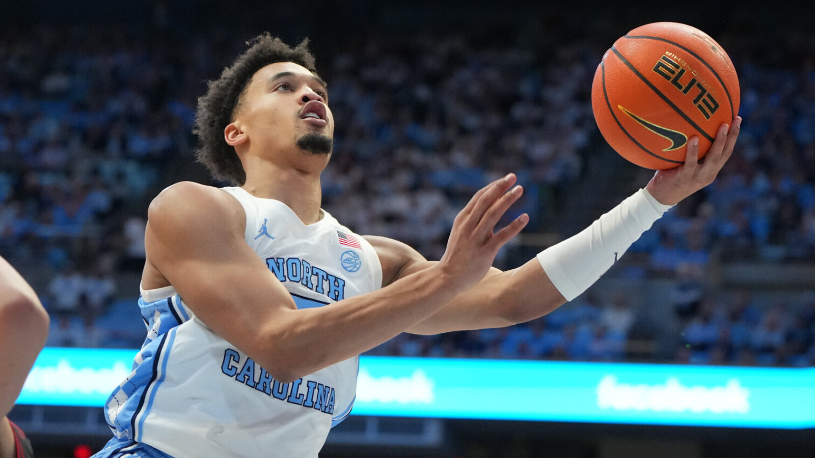 No. 18 North Carolina shows it still has life with win over No. 24 Louisville