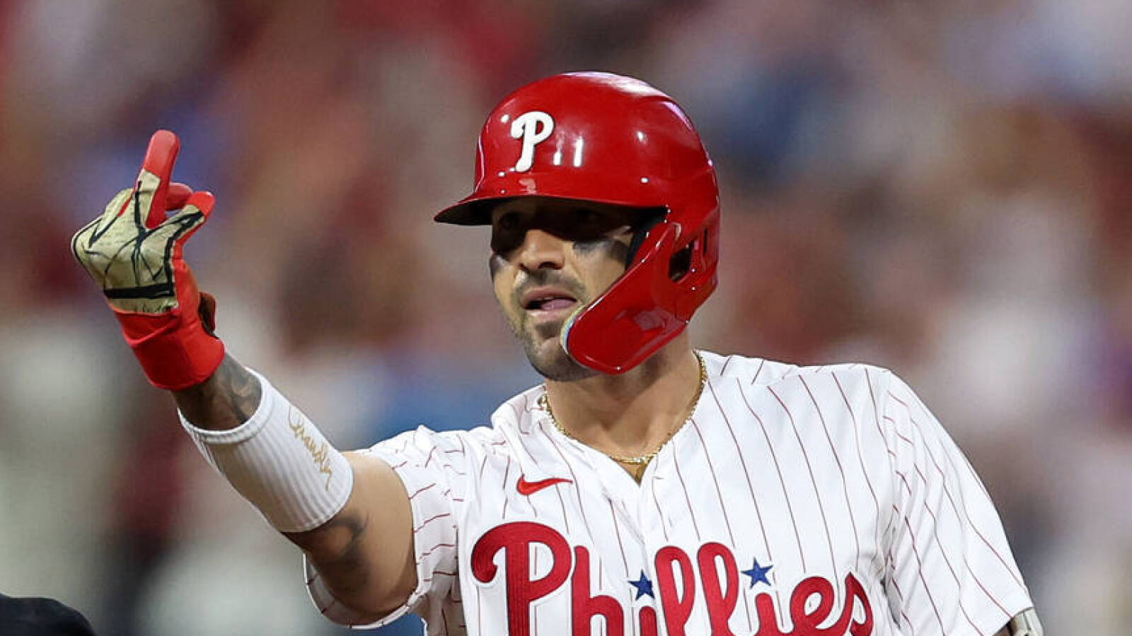 Nick Castellanos explains his gesture to Phillies dugout | Yardbarker