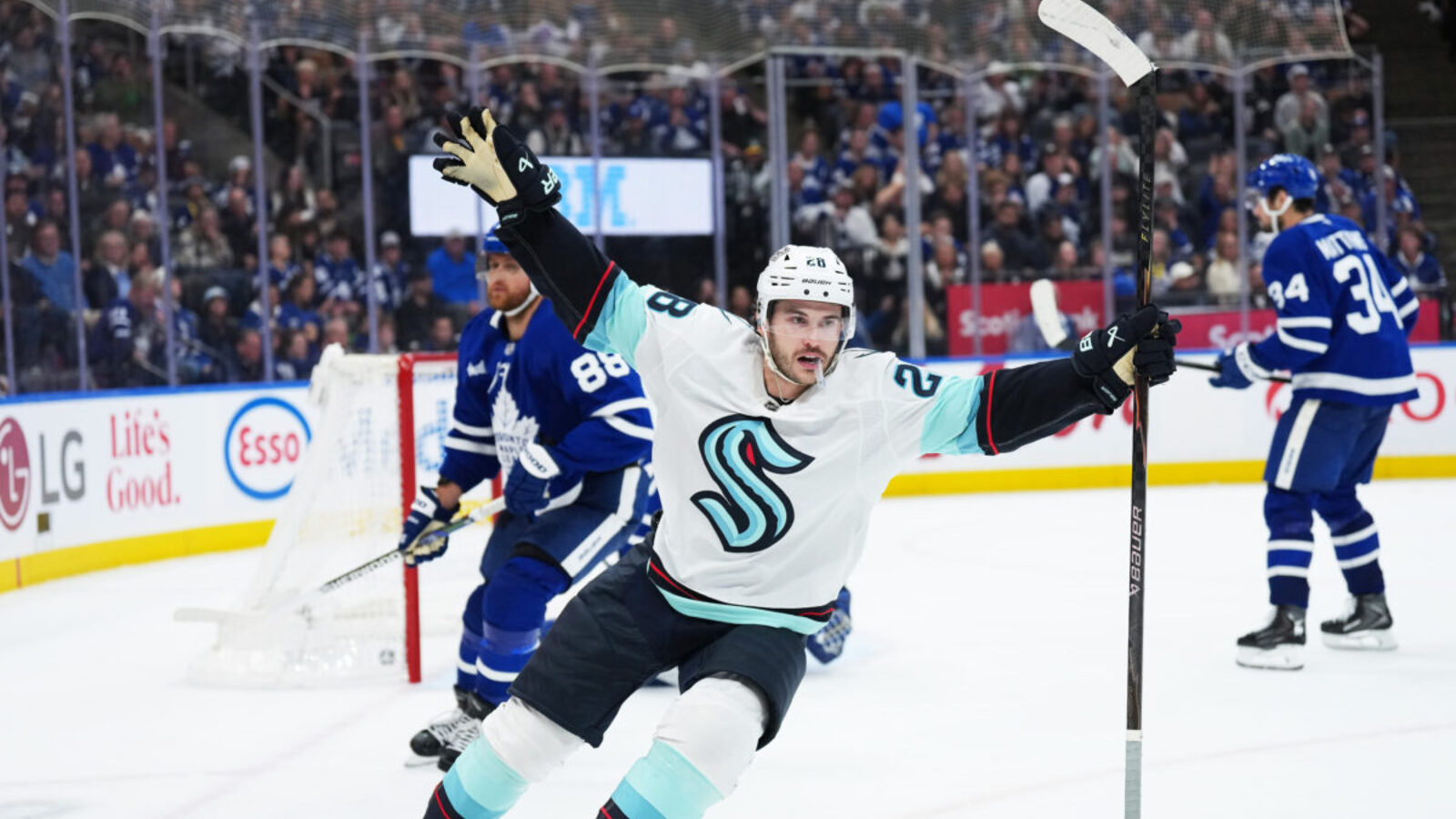 Mahura Scores in OT to Give Kraken 4-3 Win Over Maple Leafs