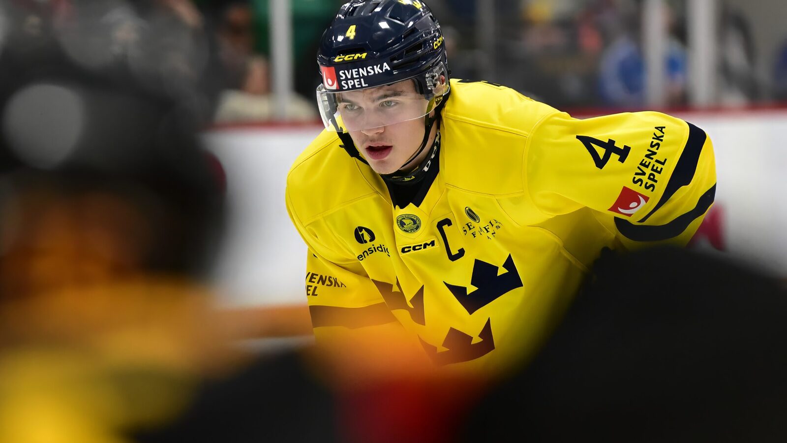 2025 World Juniors Standouts from Sweden vs. Slovakia Yardbarker