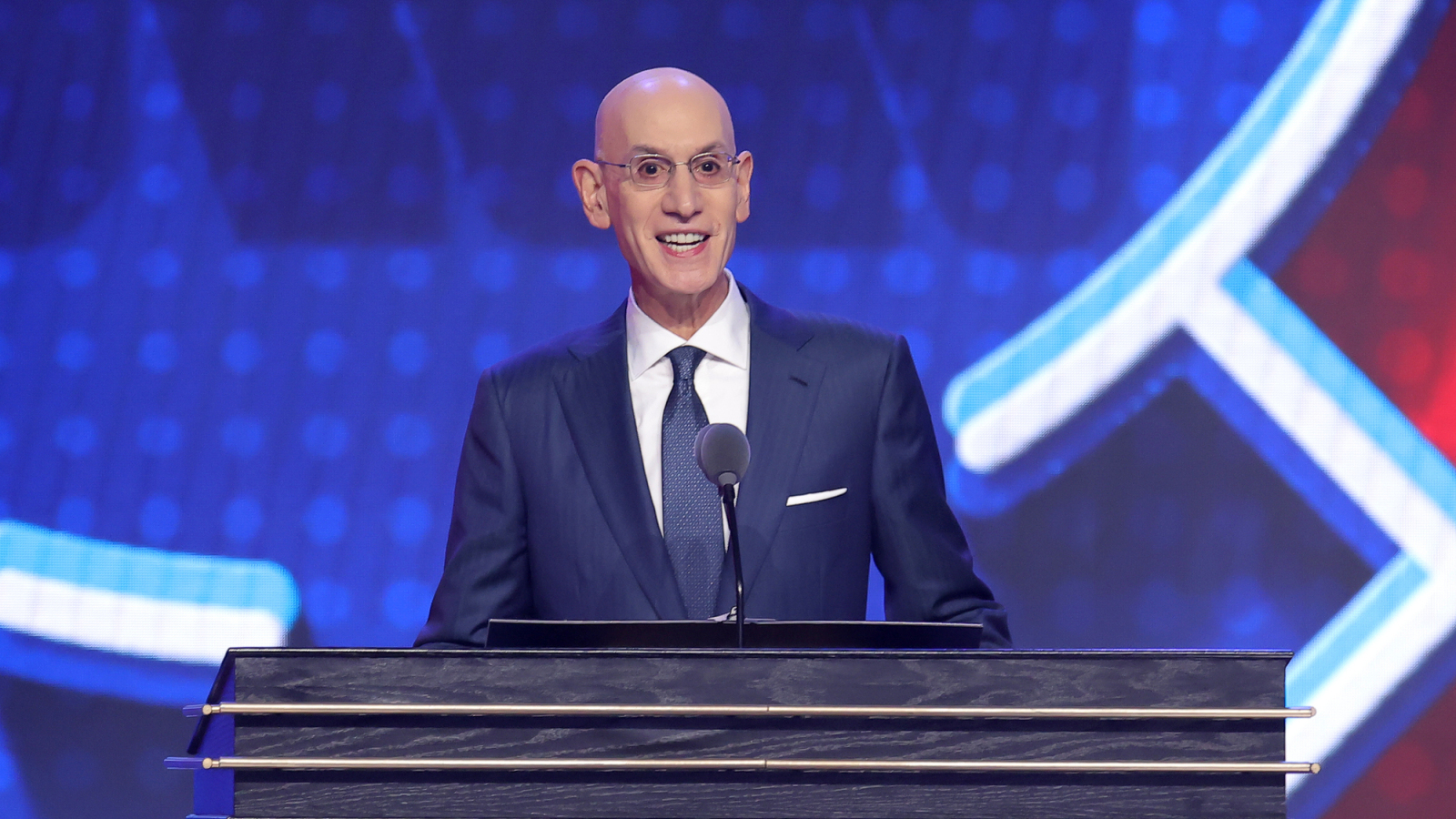 https://www.yardbarker.com/media/2/1/216ae5d3cca0ff4564c8e083c9e58c0bddec353c/thumb_16x9/jun-23-2026-new-york-ny-usa-nba-commissioner-adam.jpg?v=1