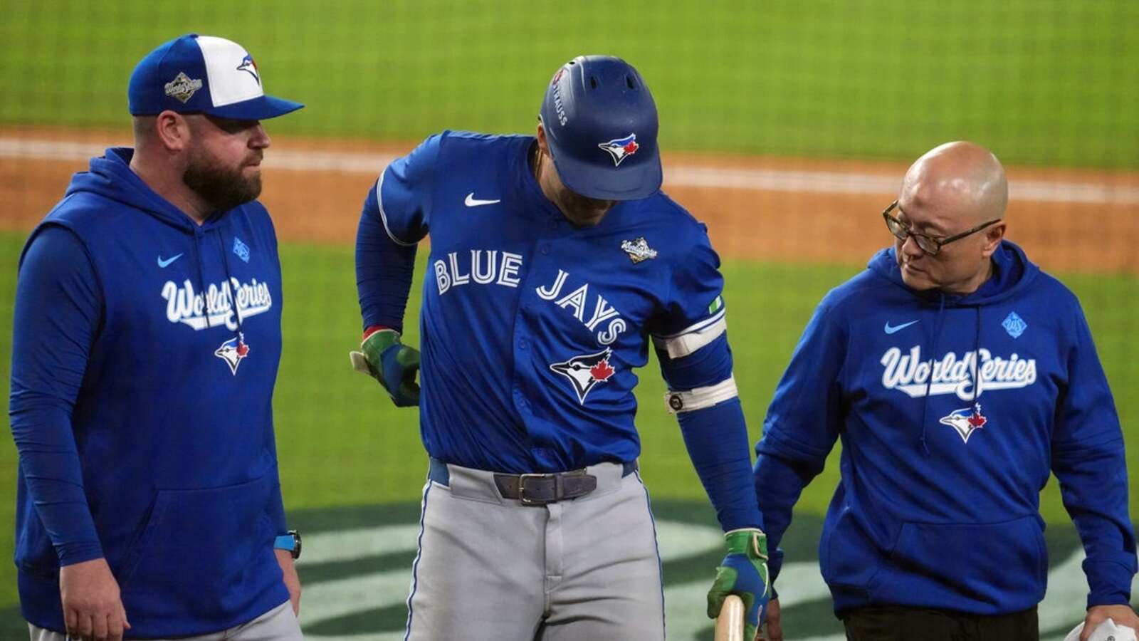 Blue Jays star George Springer leaves game with injury | Yardbarker