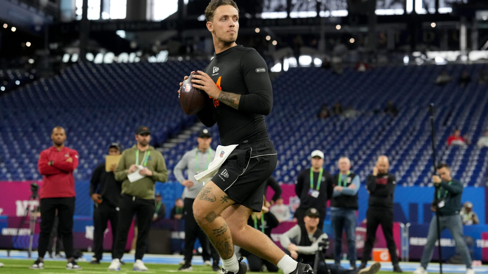 $3.1M QB Booed On Every Single Pass At NFL Combine—First Mass ...