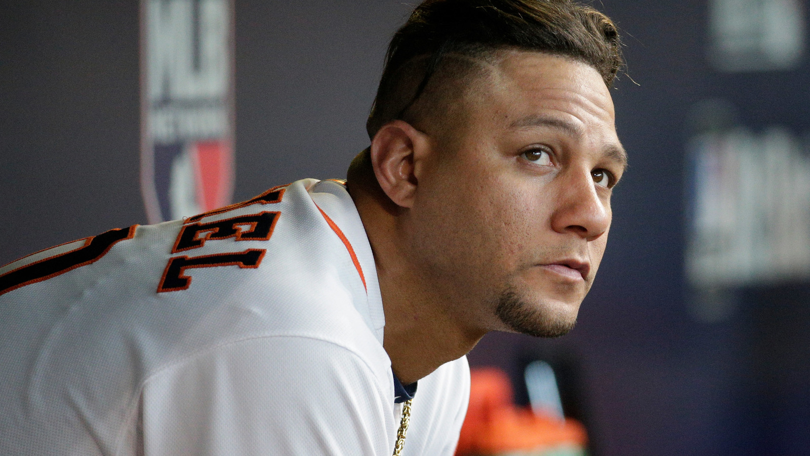 yuli gurriel hair