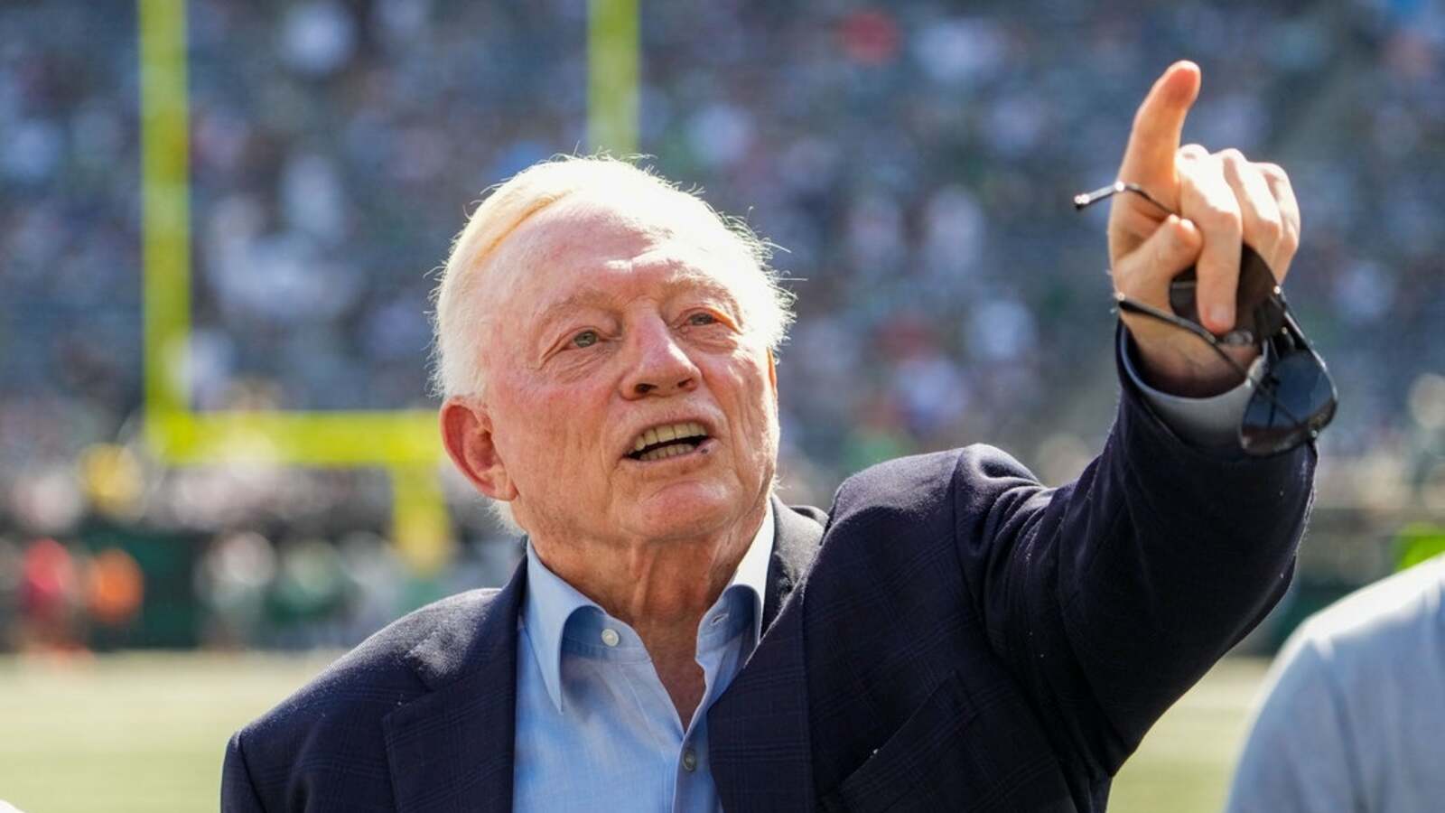 https://www.yardbarker.com/media/2/3/2300955b6ef68a5a0a52144b376679df1abae35f/thumb_16x9/27253652.jpg