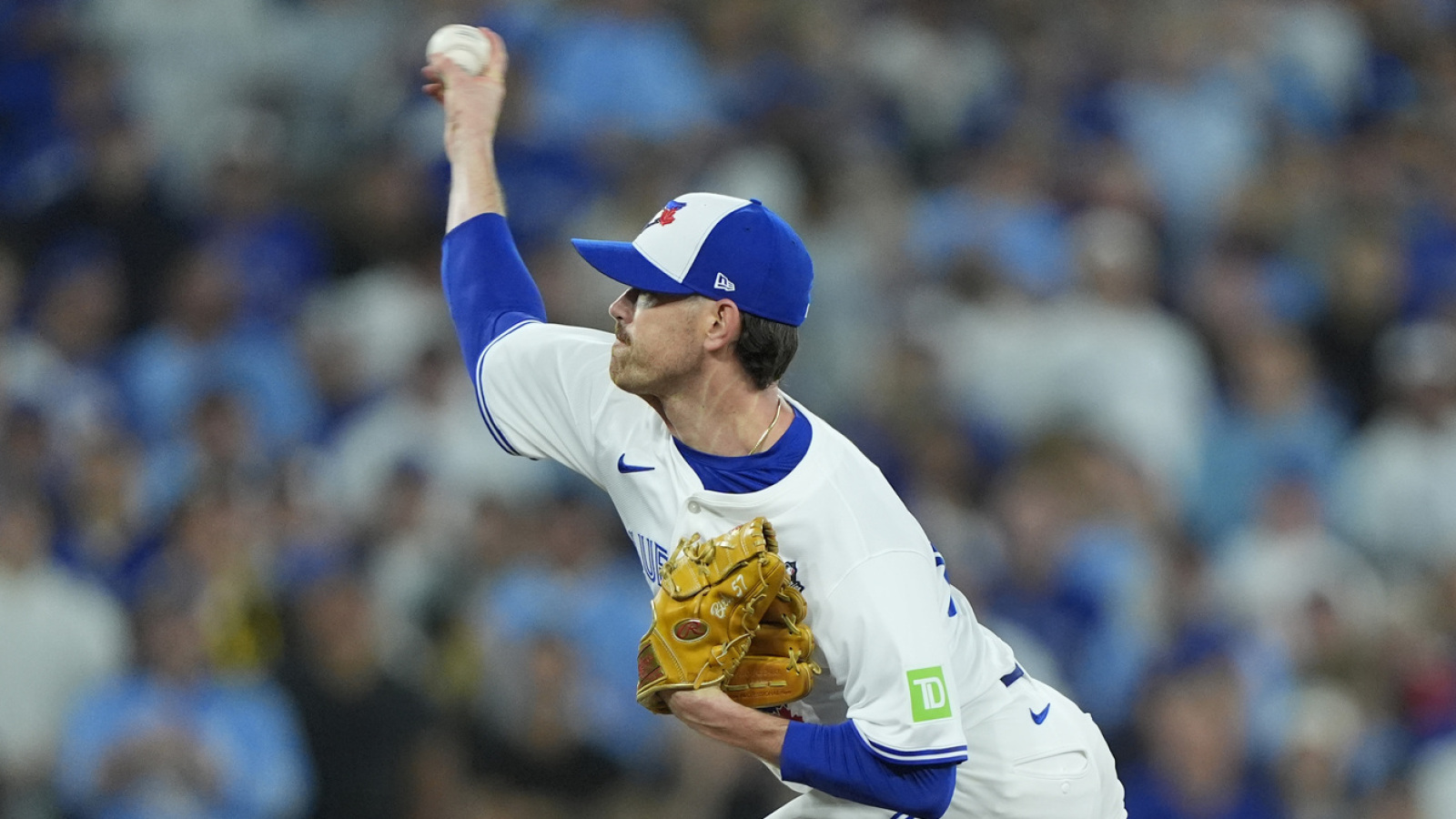 https://www.yardbarker.com/media/2/3/231ea45282f4fc21b01d5e7b157d2edc12a395a2/thumb_16x9/blue-jays-tough-decision-rotation-soon.jpg?v=1