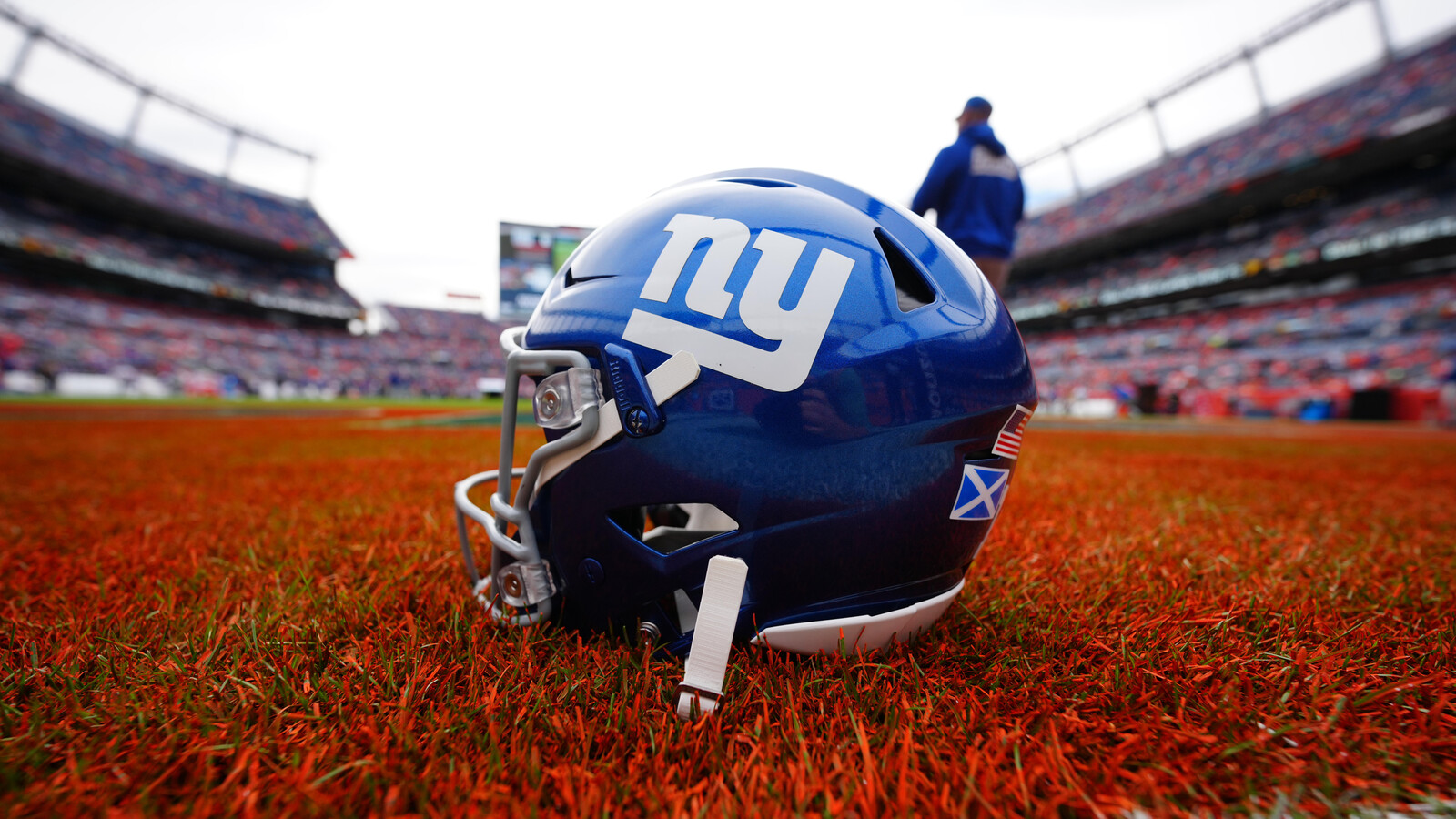 Giants Sign Linebacker Chandler Martin