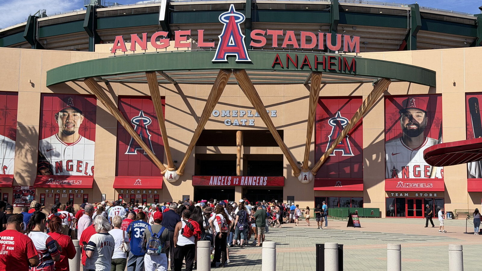 Stan Kroenke Is a Great Choice to Guide the Los Angeles Angels’ Fresh Start