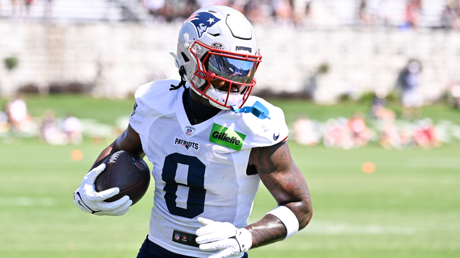 https://www.yardbarker.com/media/2/3/23afa3c74427343afff3caab3d6d8bbd35363a2e/thumb_16x9/three-matchups-watch-patriots-week-1-bout-raiders.jpg?v=1