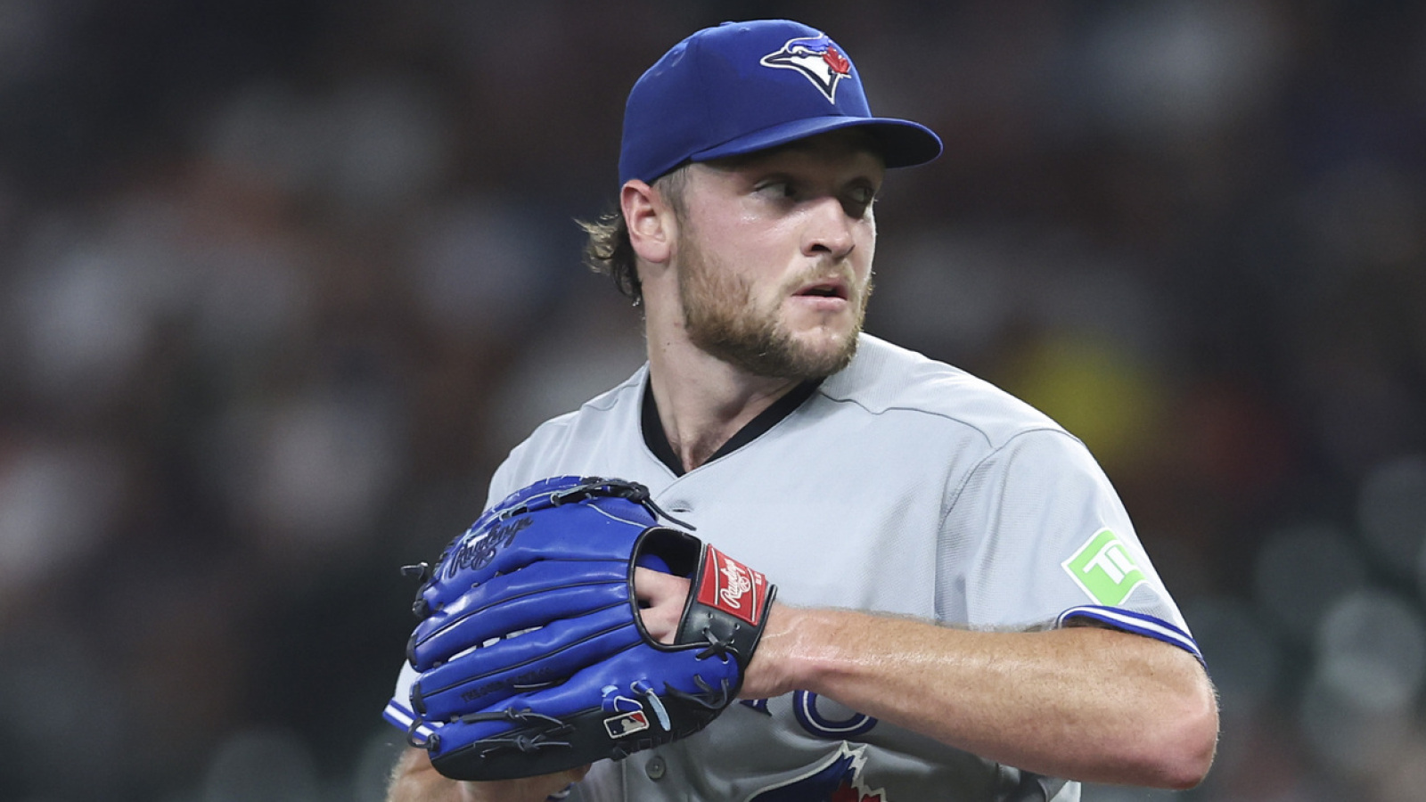 https://www.yardbarker.com/media/2/4/24386106f995c105c332d1eaff7904fd7eca29d4/thumb_16x9/blue-jays-flurry-roster-moves-ahead-critical.jpg?v=1