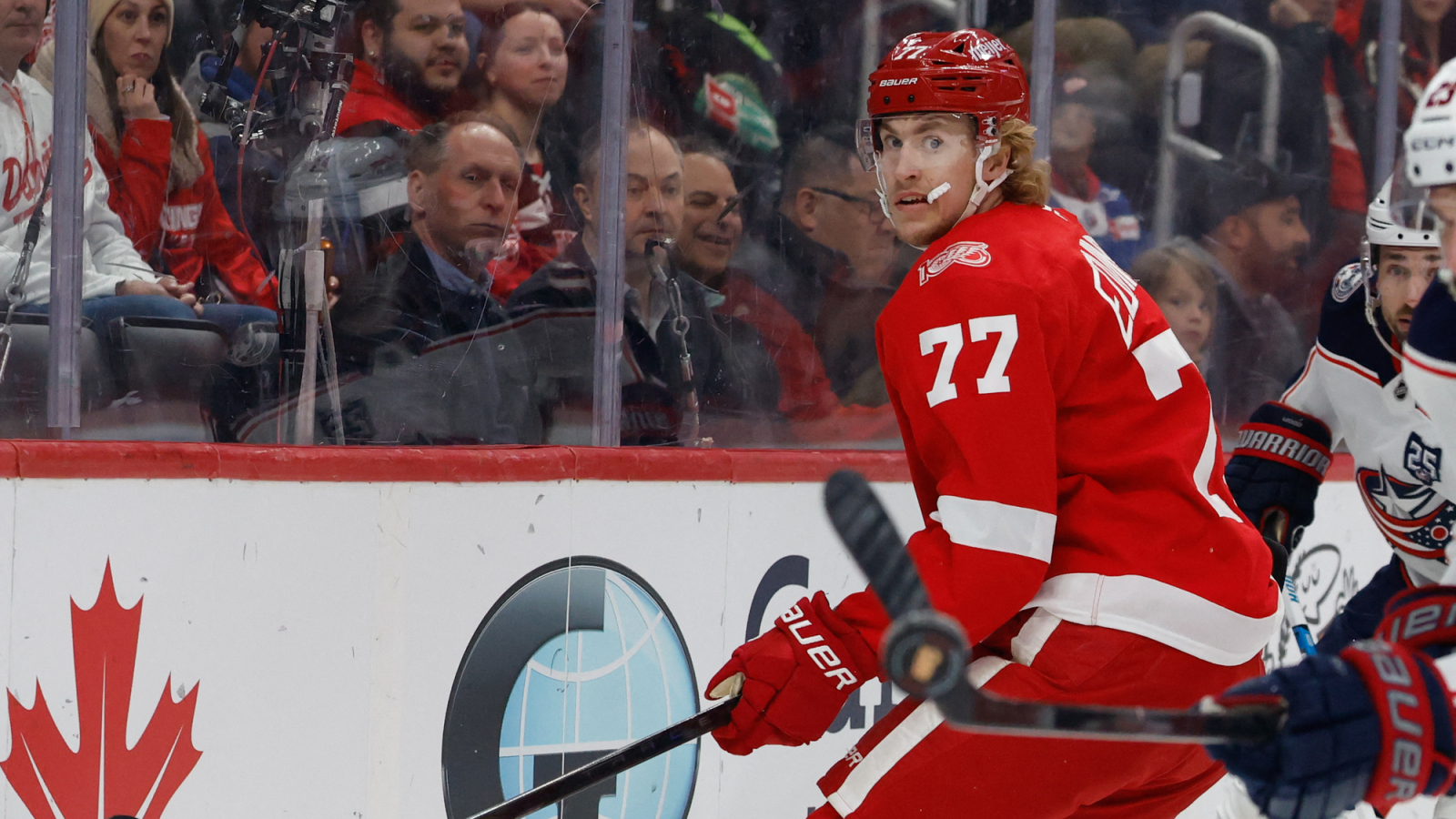 Aggressive Eastern Team Reportedly Calling Red Wings About Edvinsson
