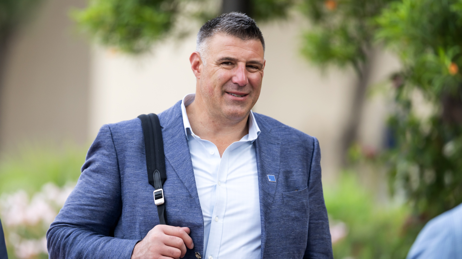 Vrabel Addresses ‘Difficult Conversations’ Over Russini Photos