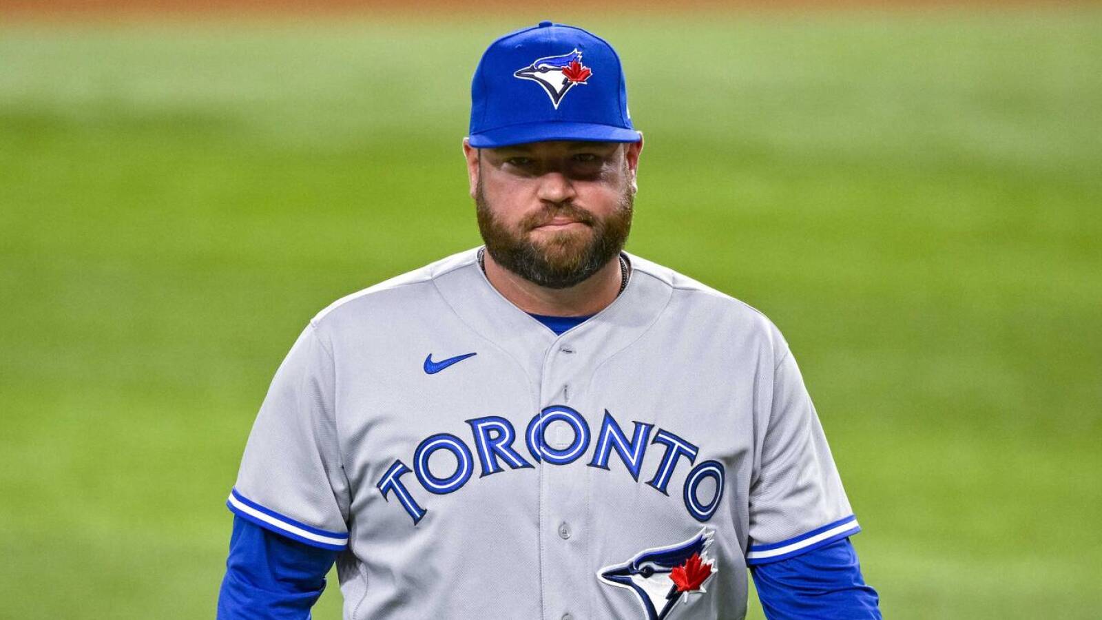 Blue Jays reach three-year deal with John Schneider | Yardbarker
