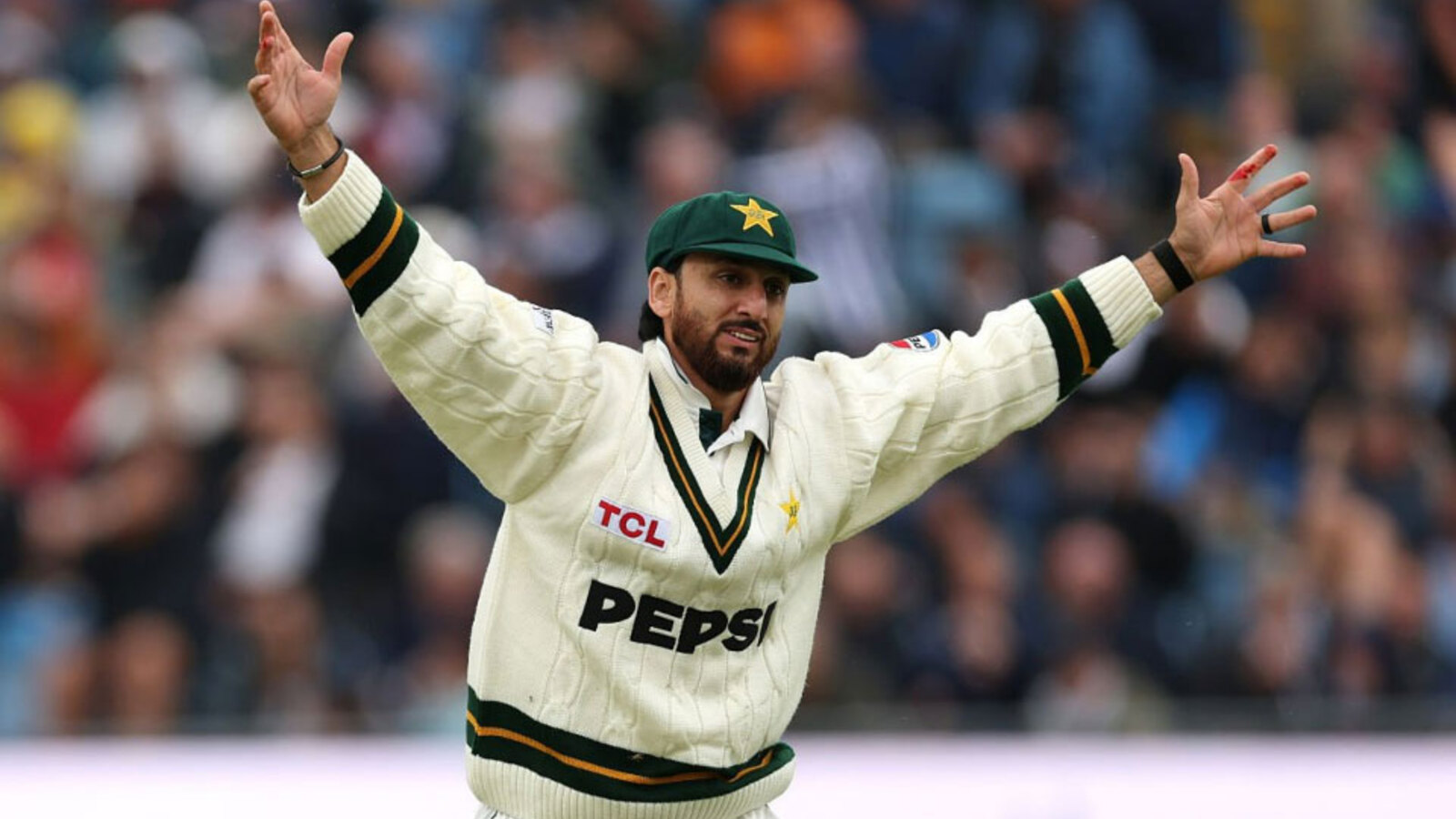 'Solid middle-order batter' - Mir Hamza praises Salman Ali Agha's all-round ability