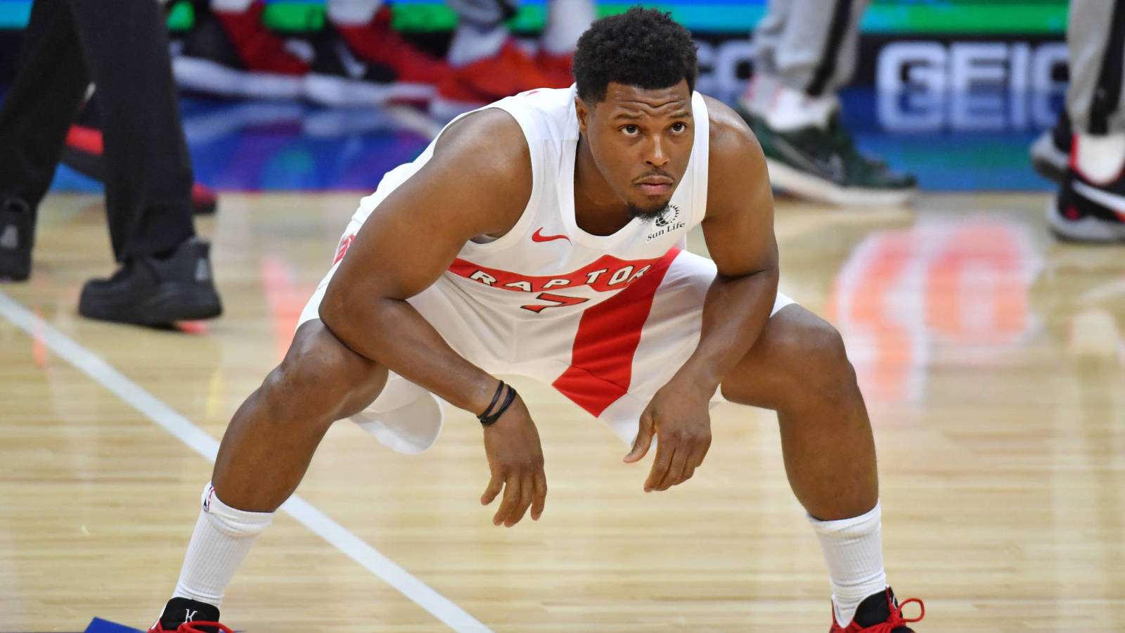 Kyle Lowry reportedly favors 76ers if he is traded by Toronto.