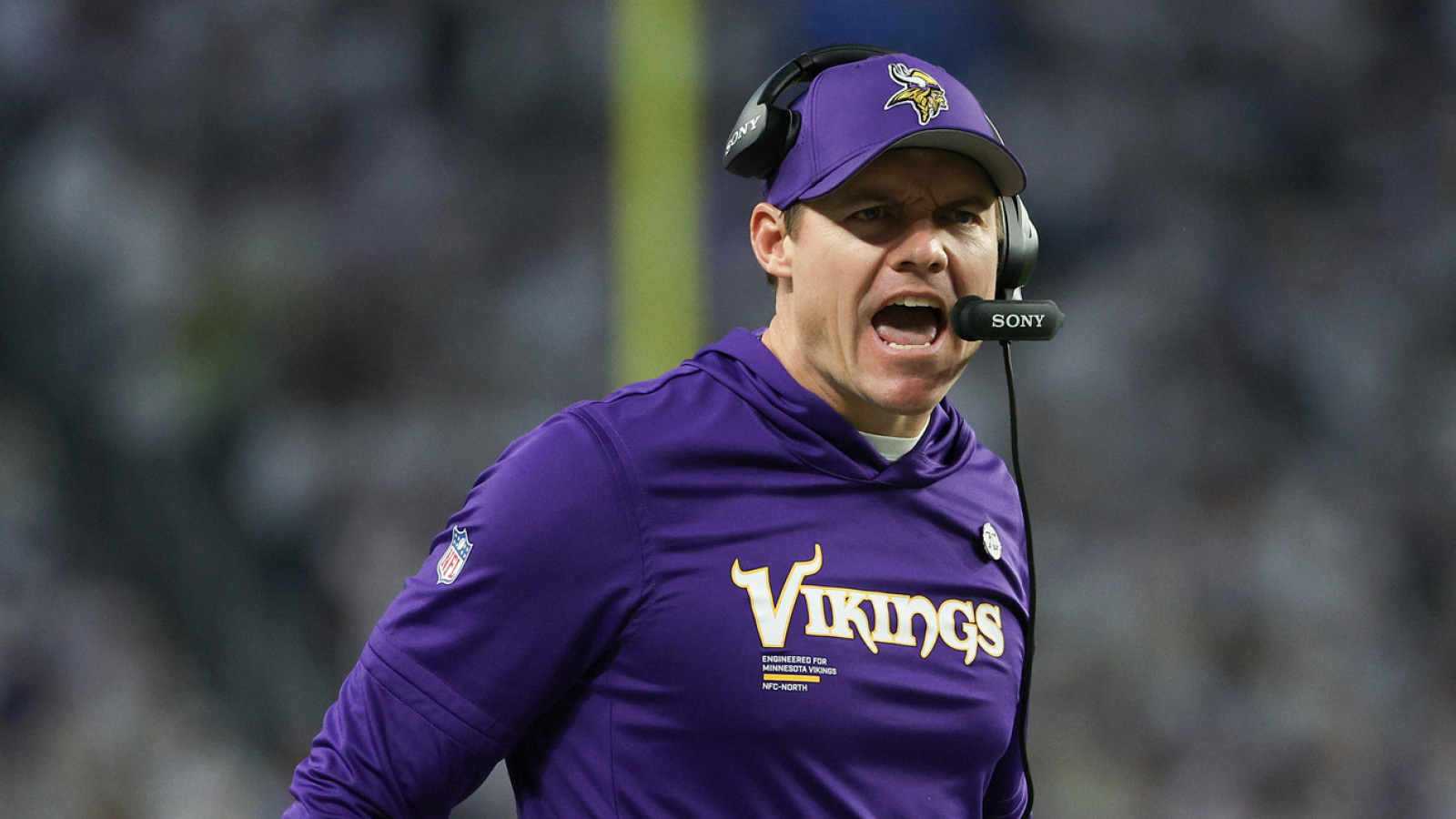 https://www.yardbarker.com/media/2/5/25ee0402b63509f0cdd31b50faeff0d193ac9a34/thumb_16x9/kevin-oconnell-confirms-kyler-murray-jj-mccarthy.jpg?v=1