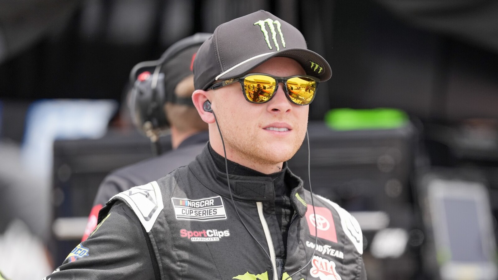 https://www.yardbarker.com/media/2/6/2697497889de754ba71318367932e700f2fae028/thumb_16x9/ty-gibbs-paces-nascar-xfinity-series-practice.jpg?v=1