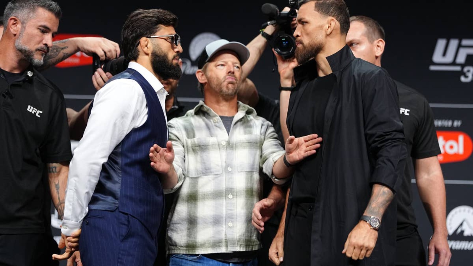 Arman Tsarukyan vs. Mauricio Ruffy: UFC 331 AI Prediction, Results and ...