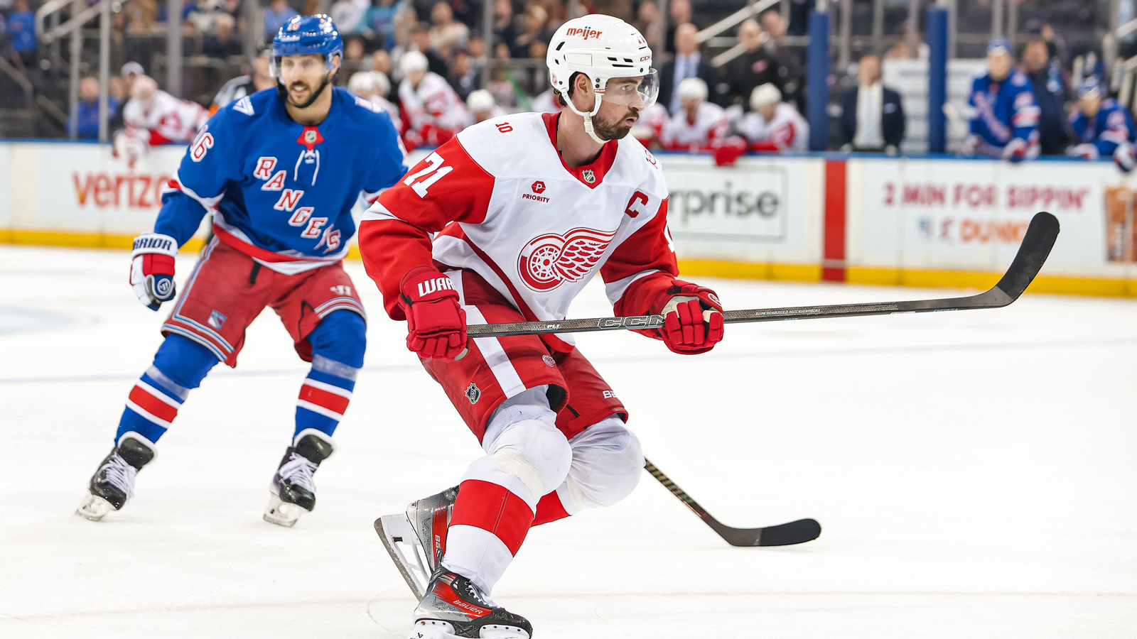 Detroit Red Wings to Begin 2026-27 Without a Captain