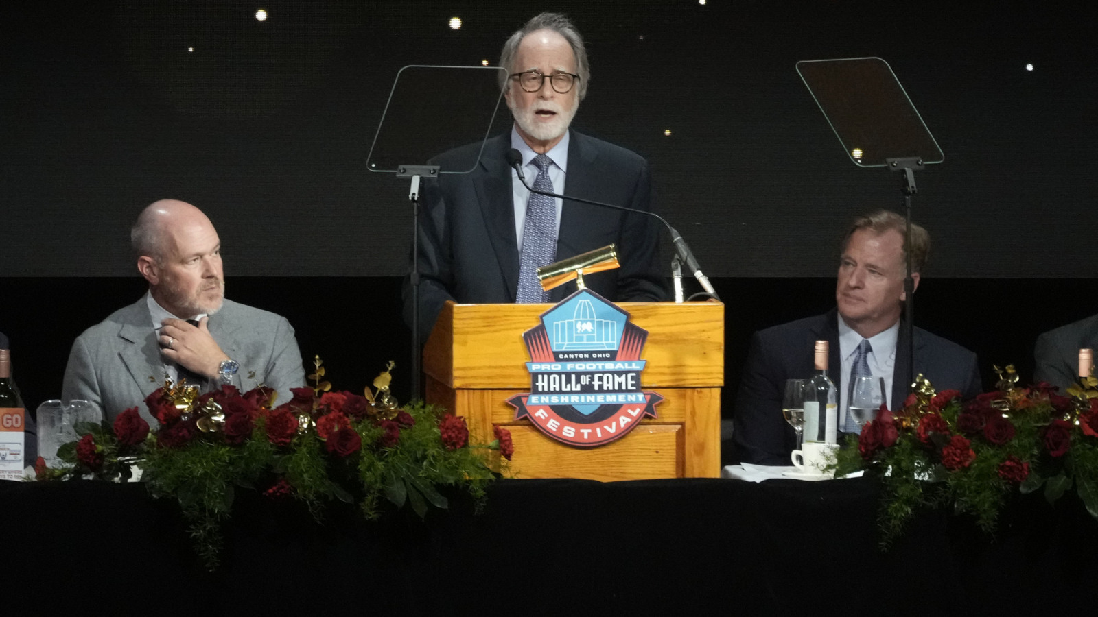 https://www.yardbarker.com/media/2/7/274e4cbd0a701dad66ea257464df35bad9c58ff6/thumb_16x9/retiring-nfl-schedule-maker-reveals-secrets.jpg?v=1