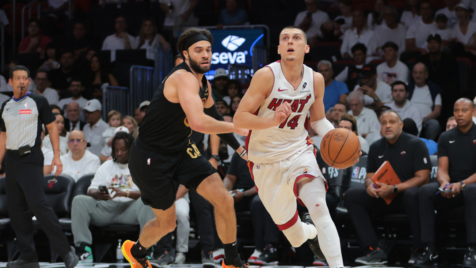 NBA Commentator’s Live Tyler Herro Update Is the Only Positive About ...