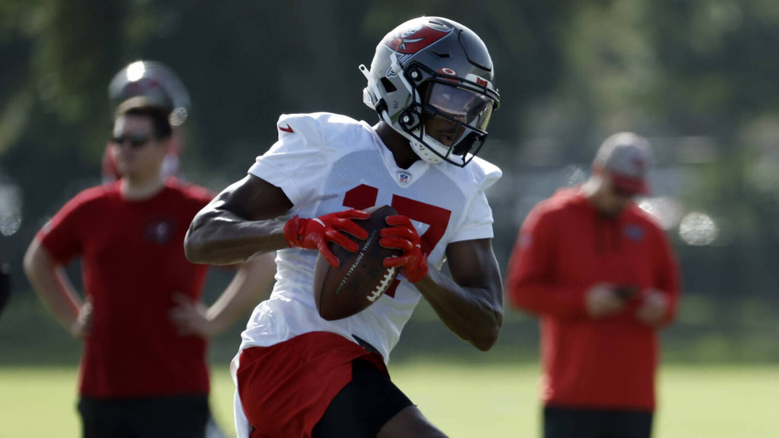 Russell Gage: Buccaneers 'didn't show up at all' against 49ers - Vimarsana News