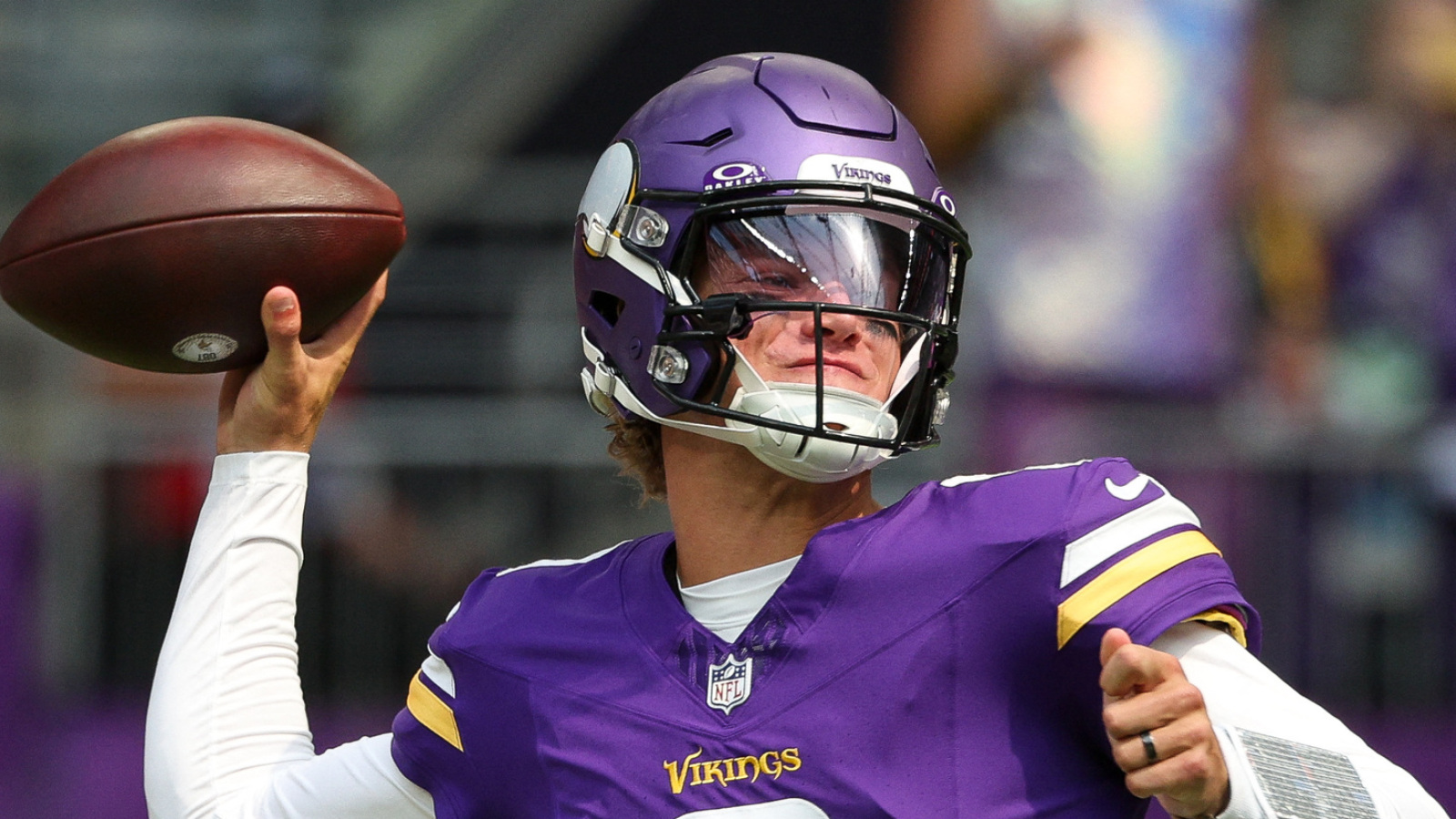 https://www.yardbarker.com/media/2/7/27d4a459fb5652cd64c48a00203c3ab0e312f0d5/thumb_16x9/new-jj-mccarthy-trade-report-surfaces-vikings.jpg?v=1