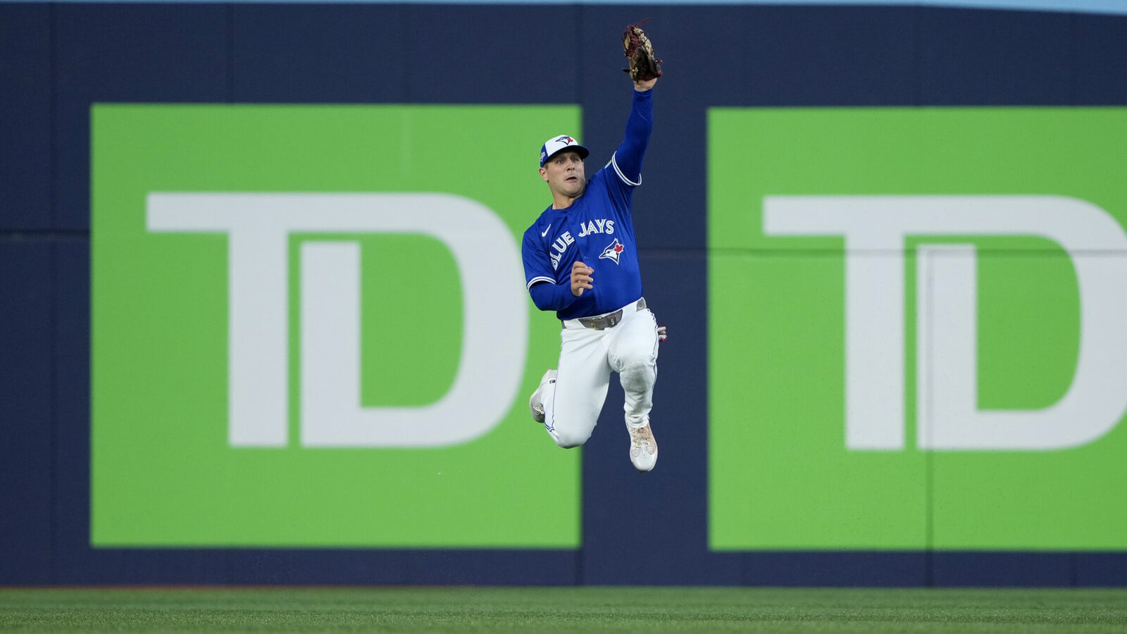 Blue Jays: Extending Daulton Varsho is a must this off-season