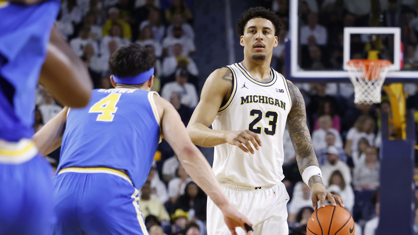 Michigan Star Basketball Player Guarantees Victory Over Big Ten Rival ...