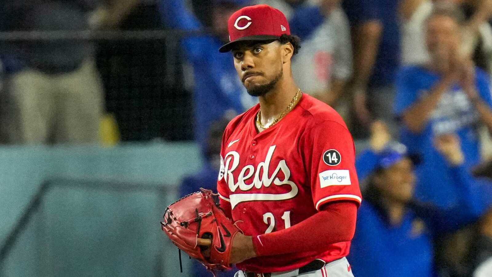 https://www.yardbarker.com/media/2/9/2988ba55874e0669052559bfb4cbfce057893403/thumb_16x9/reds-pobo-addresses-hunter-greene-trade-rumors.jpg?v=1