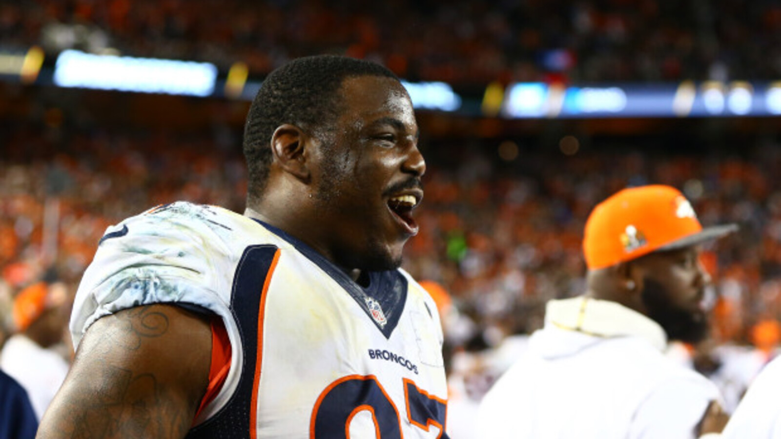 Former Broncos DL Malik Jackson Announces Retirement Yardbarker
