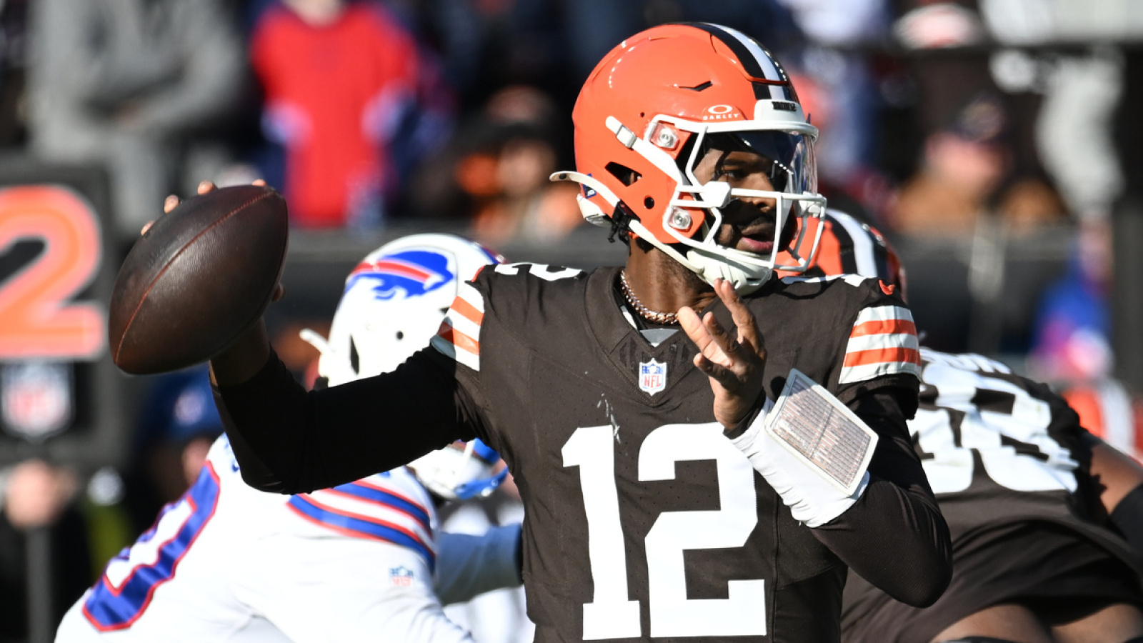 https://www.yardbarker.com/media/2/9/29cf35d4abdbb6c214f49e7ccdbedc4ca0f4ce0d/thumb_16x9/analyst-says-shedeur-sanders-leading-browns-qb.jpg?v=1