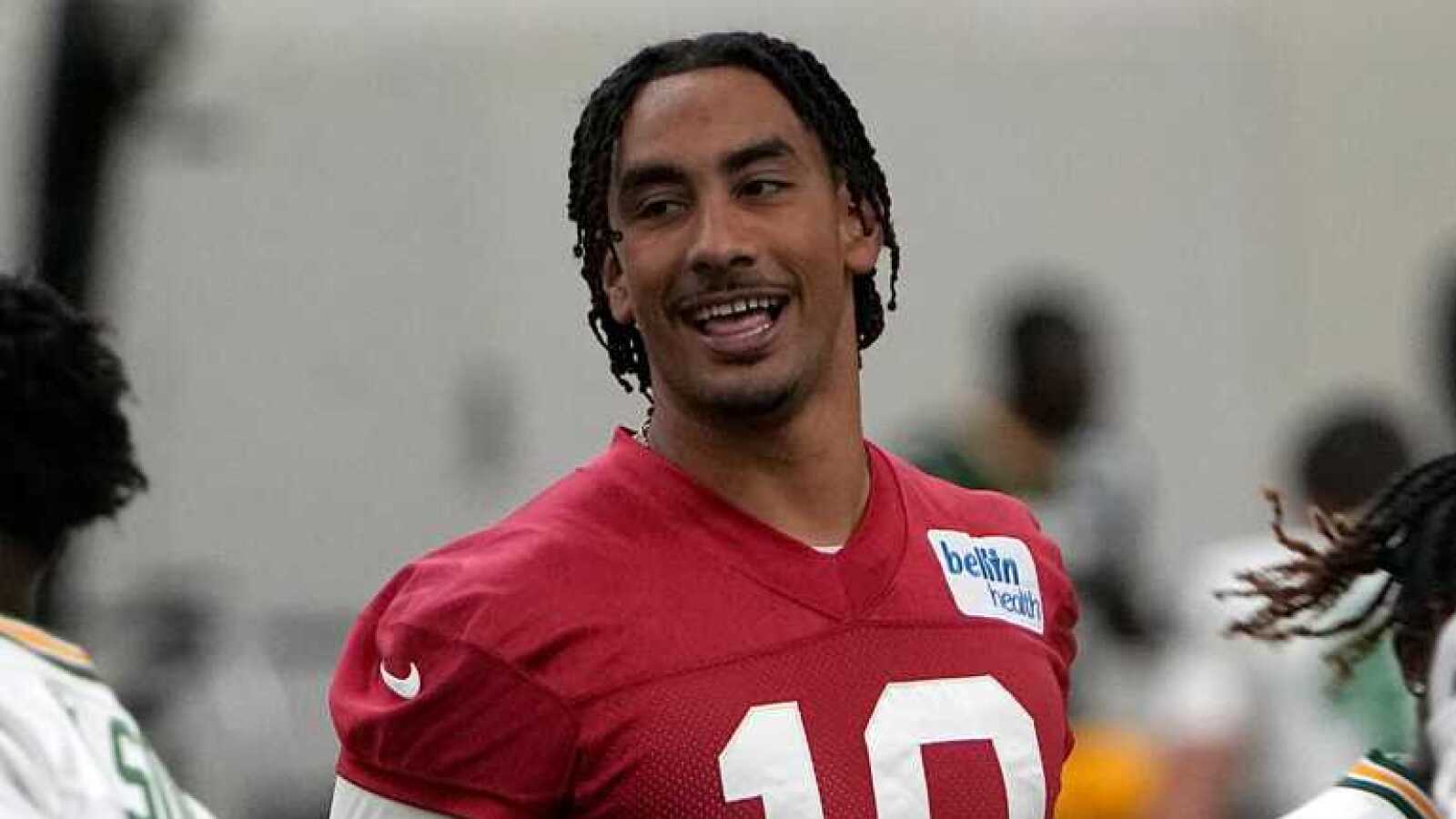 Jordan Love extension makes him highestpaid QB in history Yardbarker
