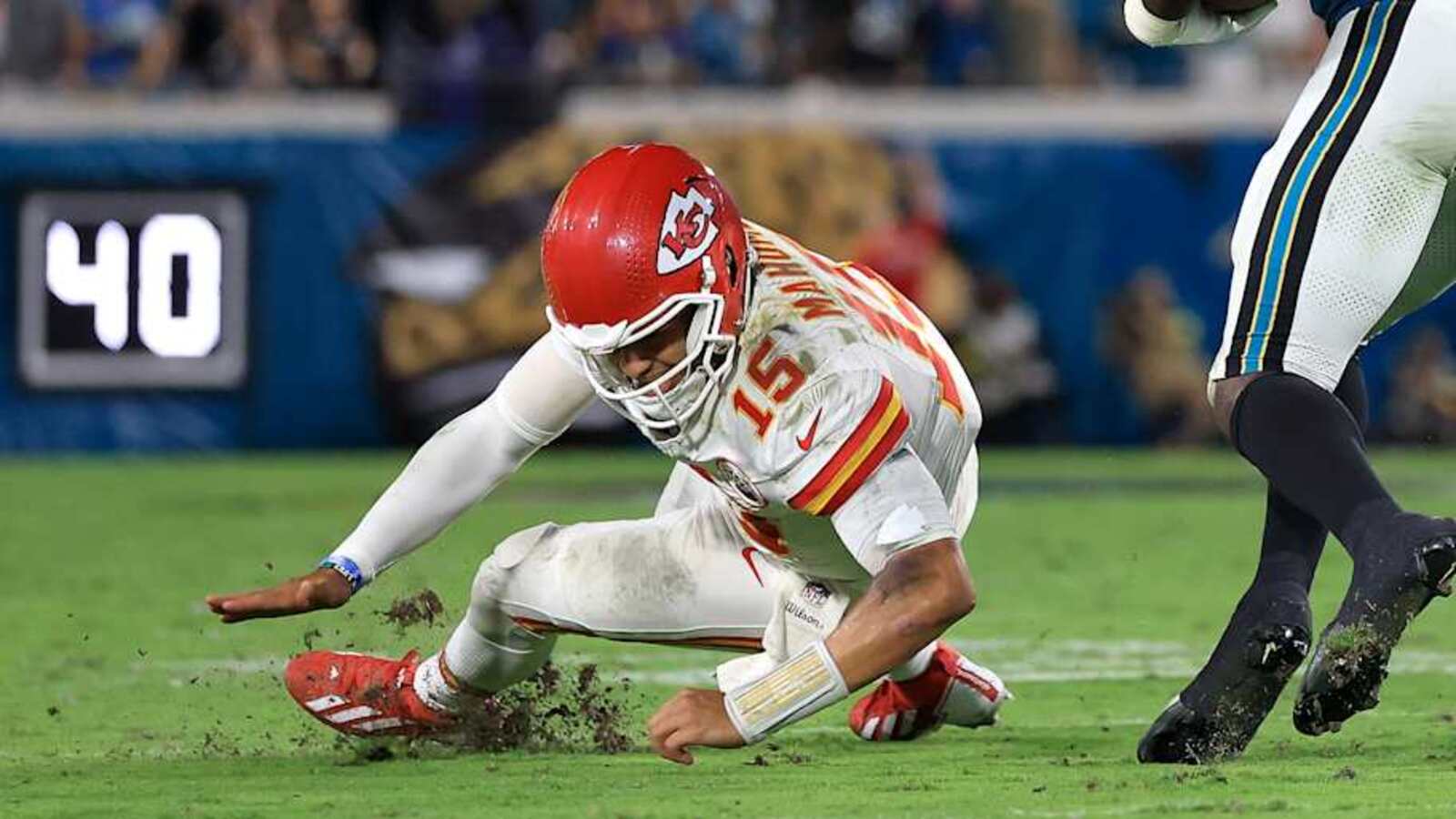 Chiefs face must-win test vs. Lions with season slipping away